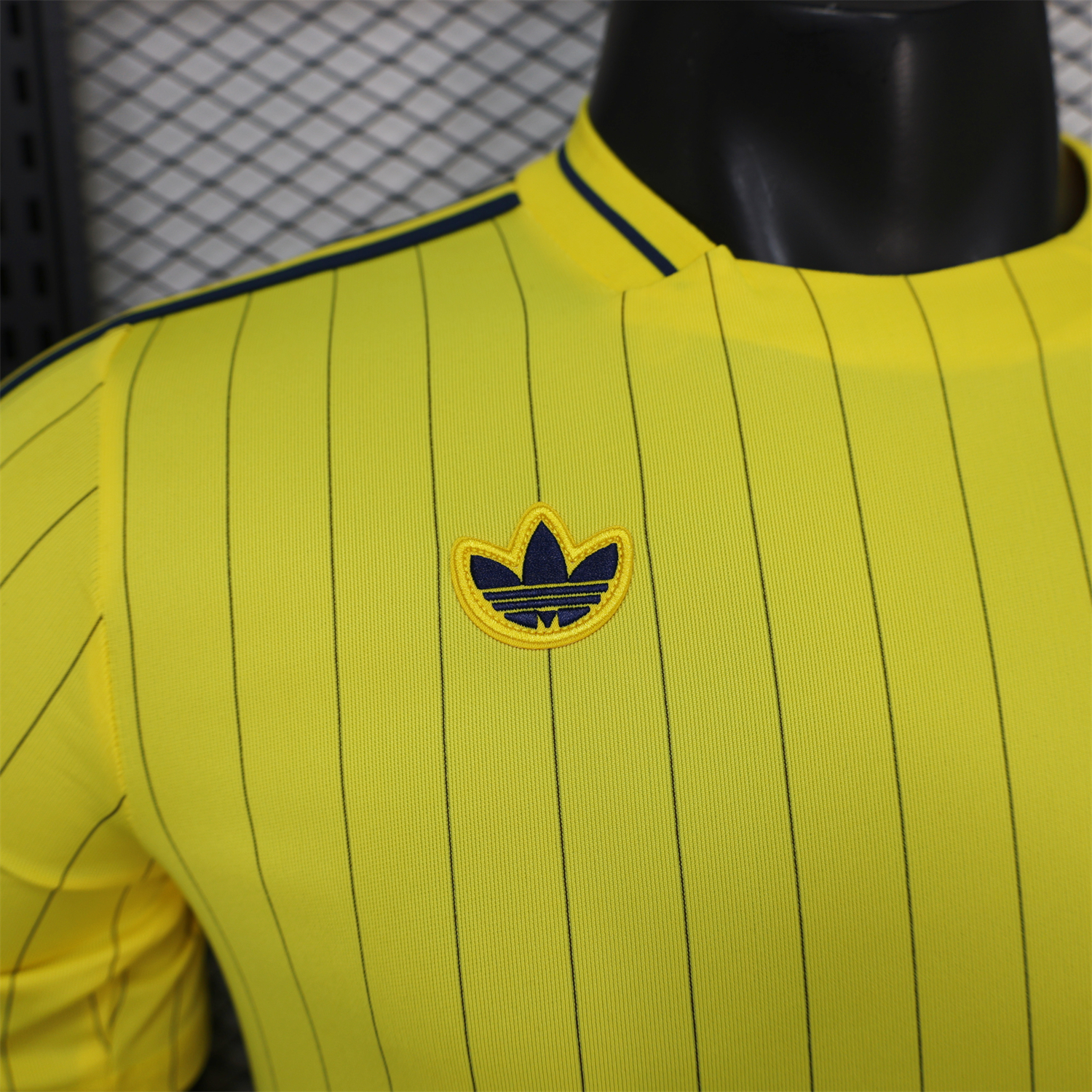 AlphaJersey-Al Nassr Riyadh Victory 25-26 Terrace Icon Retro Casual Style Yellow Jersey - Player Version