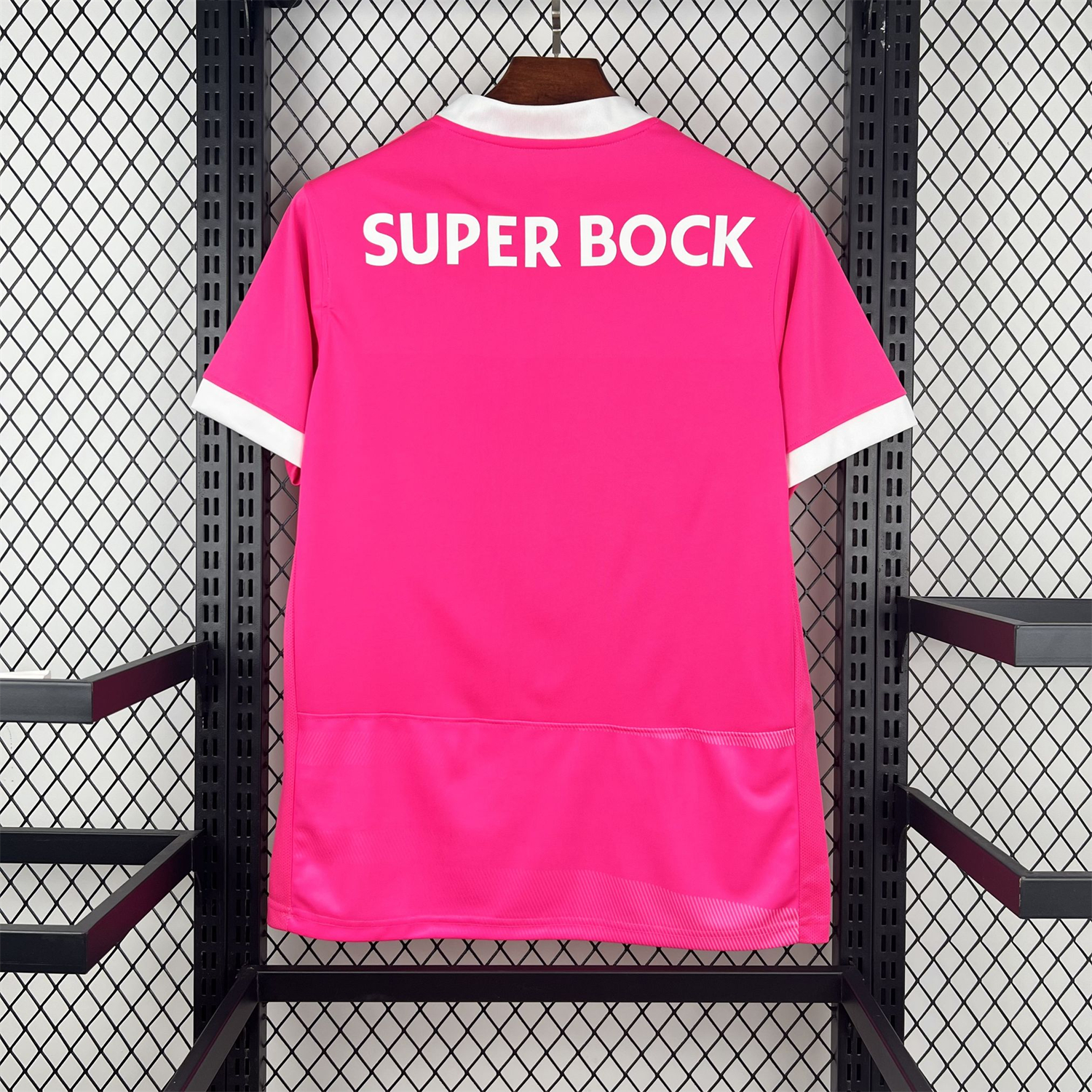 AlphaJersey-Sporting CP 26-27 Pink October Jersey - Fans Version