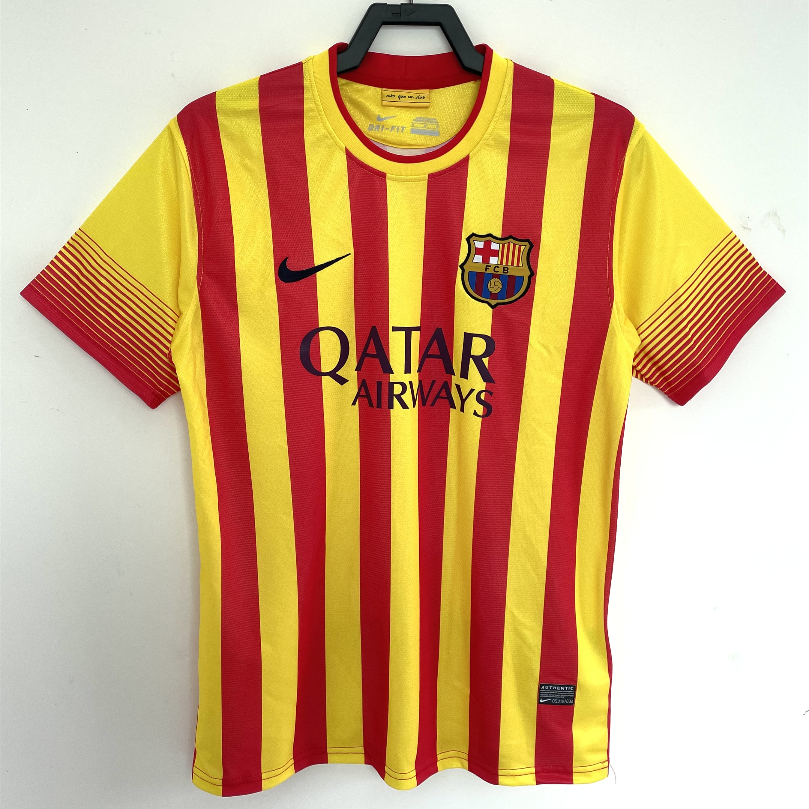 AlphaJersey-Retro Barcelona 13-14 Away Jersey