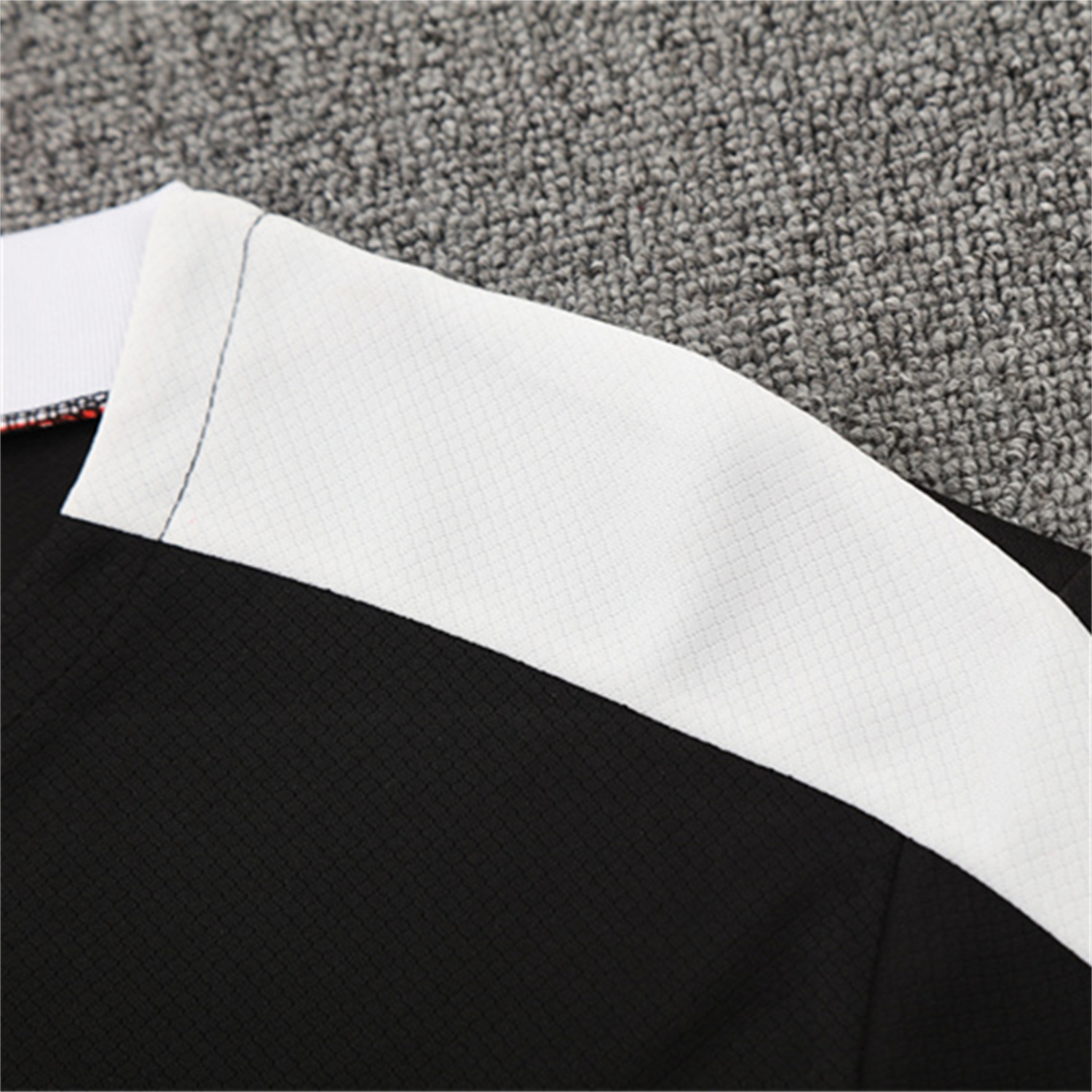 AlphaJersey-Paris Saint-Germain PSG 25-26 Short-Sleeve Training Set - White Edge Black Top & Black Shorts