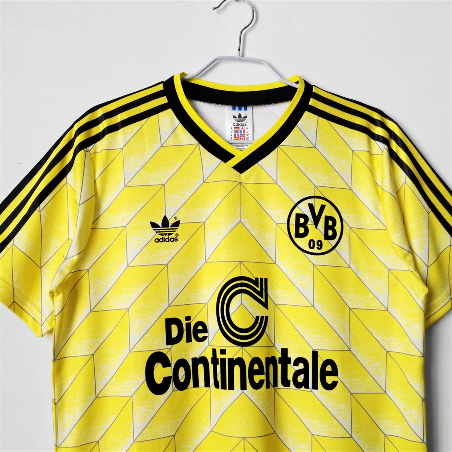 AlphaJersey-Retro Dortmund 1988-89 Home Jersey