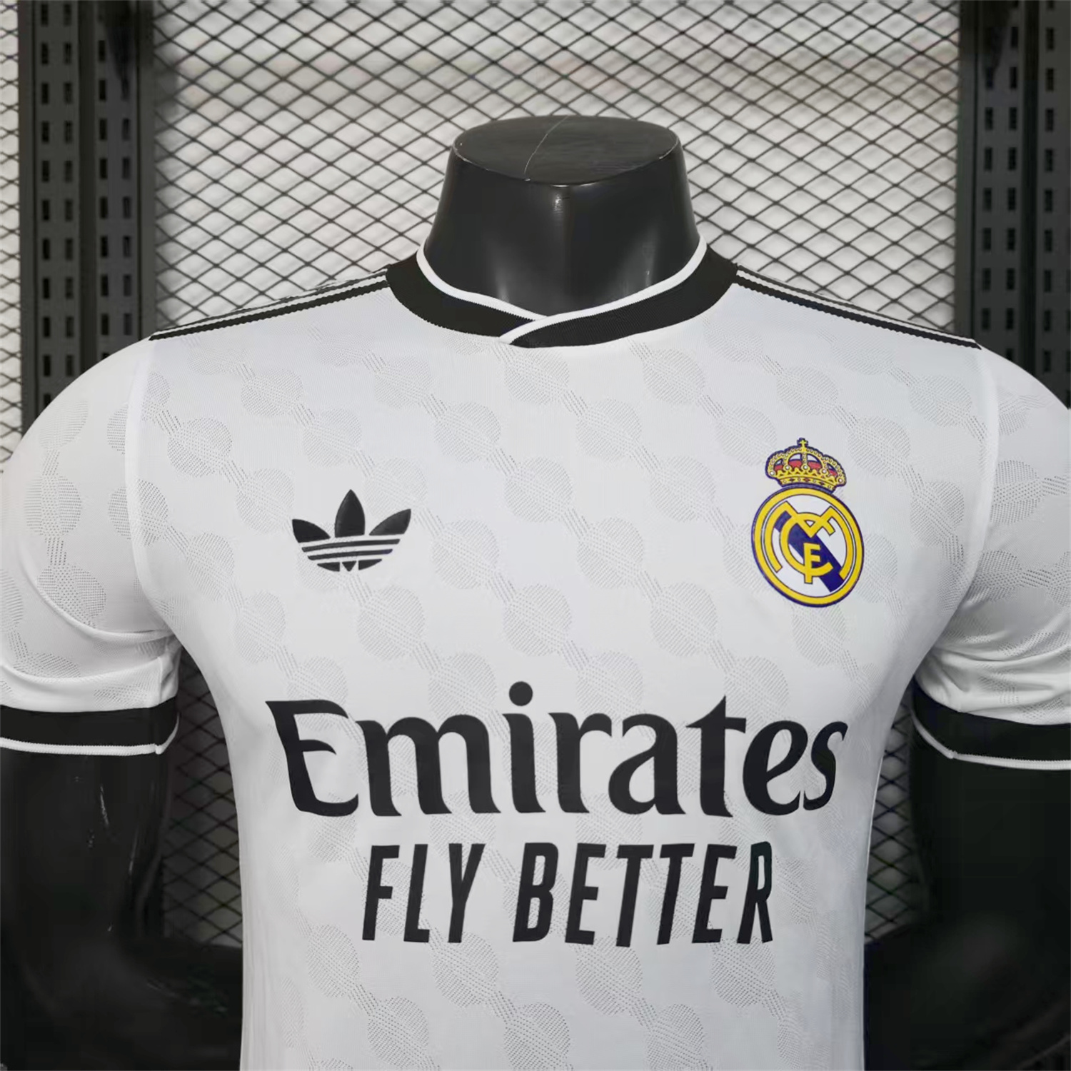 AlphaJersey-Real Madrid 25-26 Polka Dots White Jersey - Player Version