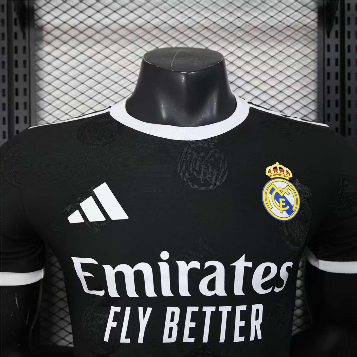 AlphaJersey-Real Madrid 25-26 Black Team Logo Jacquard Special Jersey - Player Version