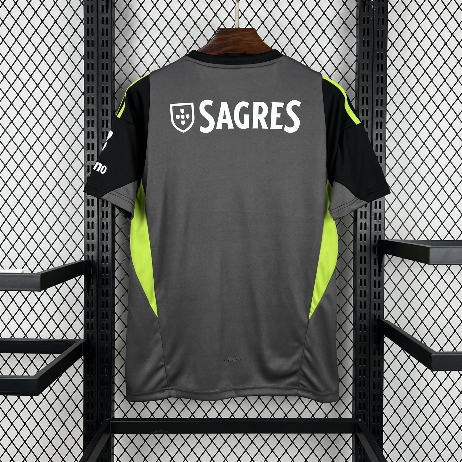 AlphaJersey-Benfica 25-26 Black Goalkeeper Jersey - Fans Version
