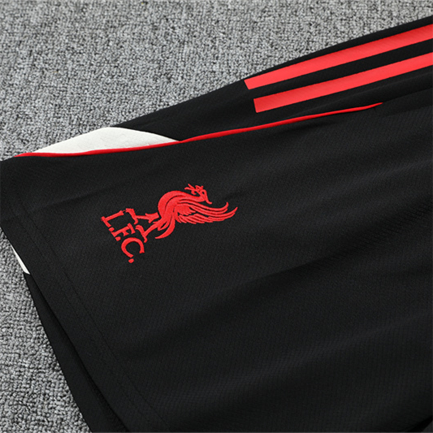 AlphaJersey-Liver.pool 25-26 Short-Sleeve Training Set - Black Top & Black Shorts
