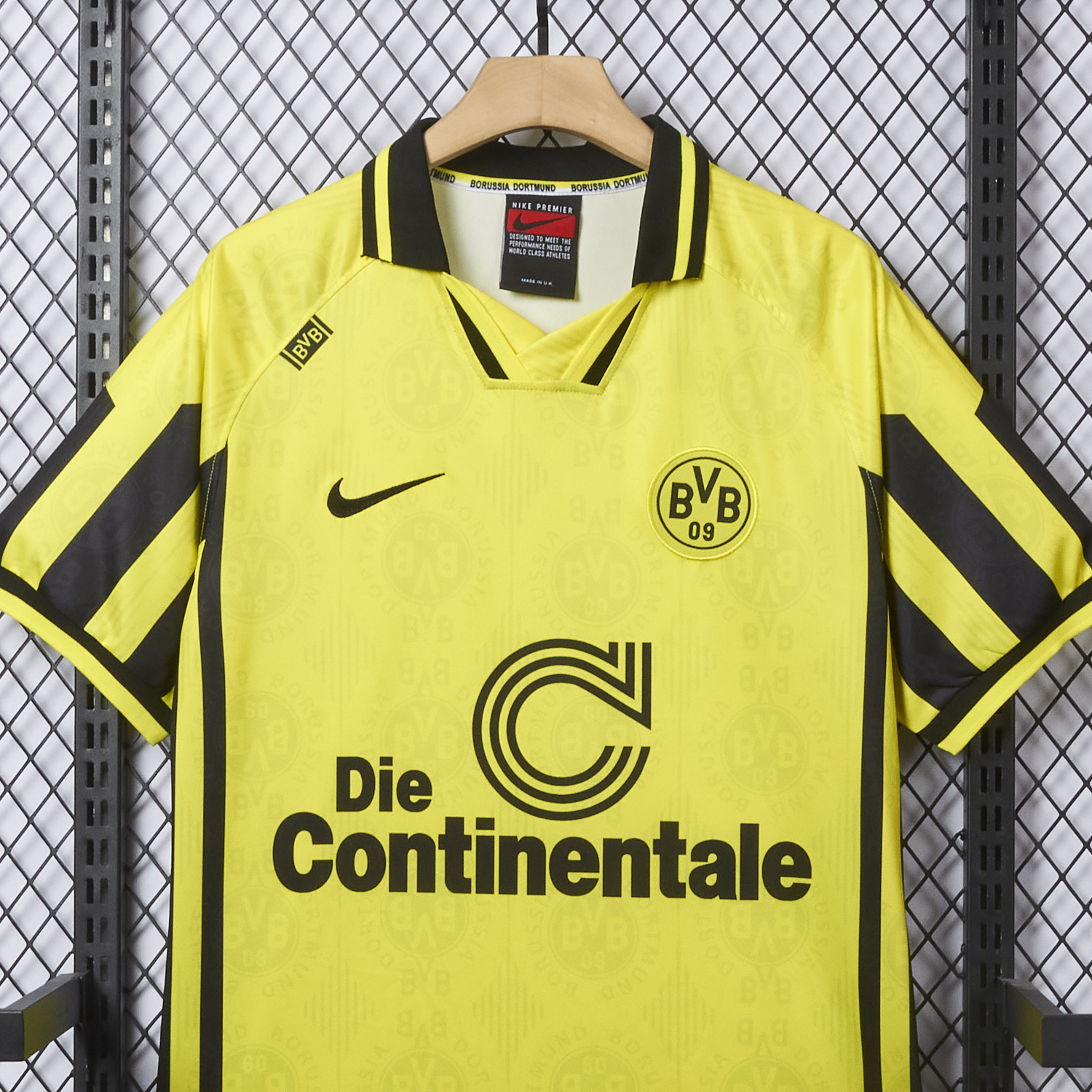 AlphaJersey-Retro Dortmund 1996-97 Home Jersey