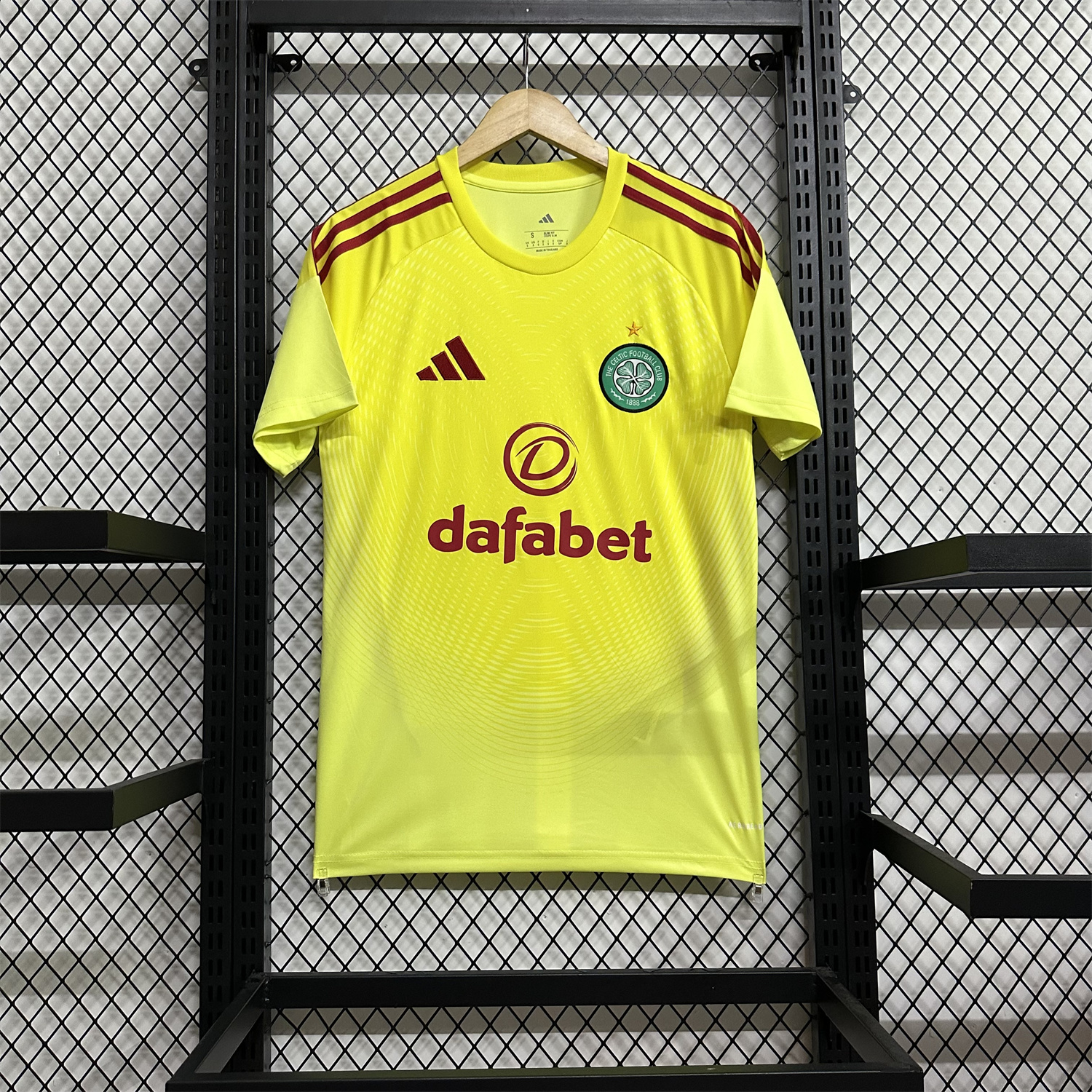 AlphaJersey-Celtic 25-26 Light Yellow Goalkeeper Jersey - Fans Version