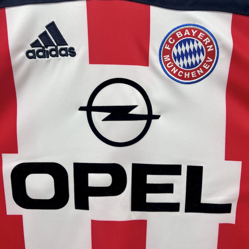 AlphaJersey-Retro Bayern Munich 2000-01 Away Jersey