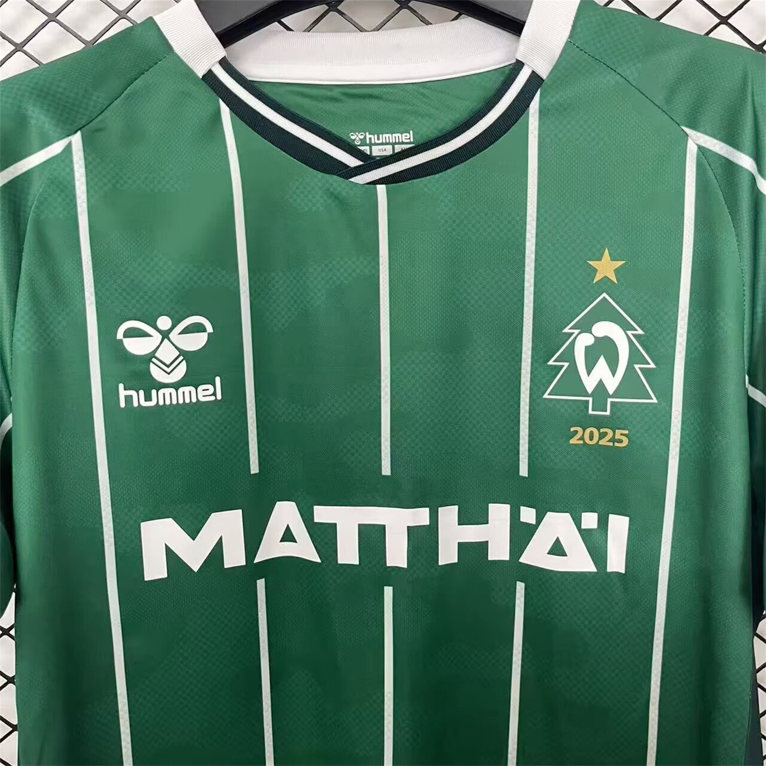 AlphaJersey-Werder Bremen 25-26 Home Christmas Jersey - Fans Version