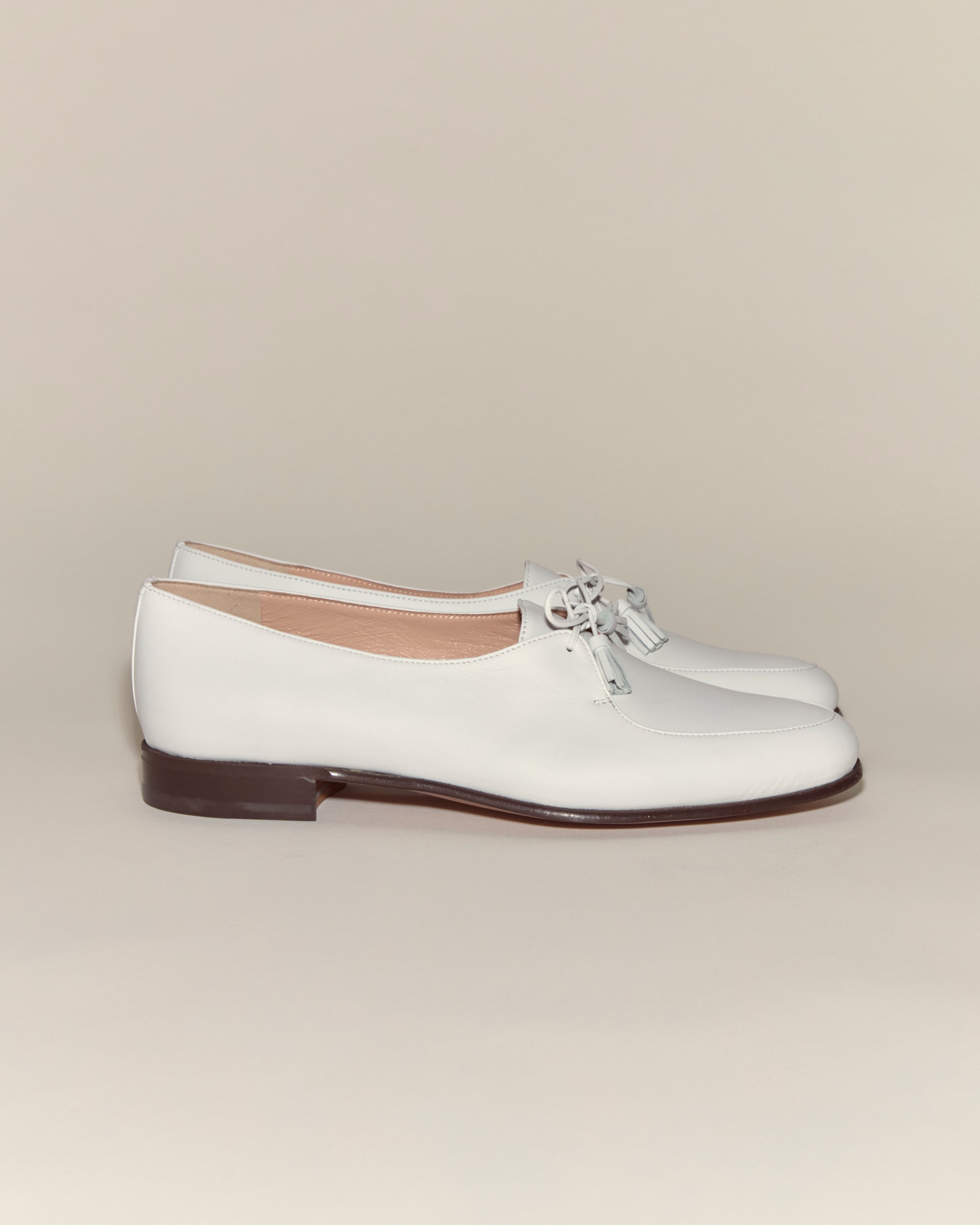 Tassel Shoes - White | Modern Menswear by yycbvcnbmmnbm