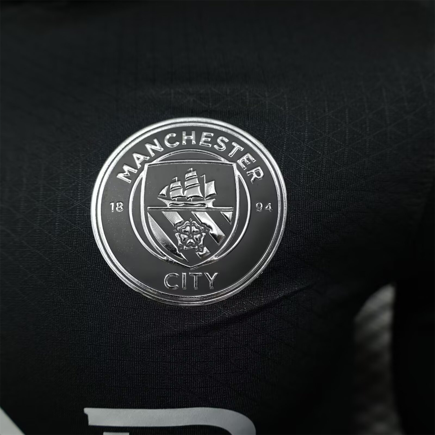 AlphaJersey-Manchester City 25-26 Away Black Long Sleeves Jersey - Player Version