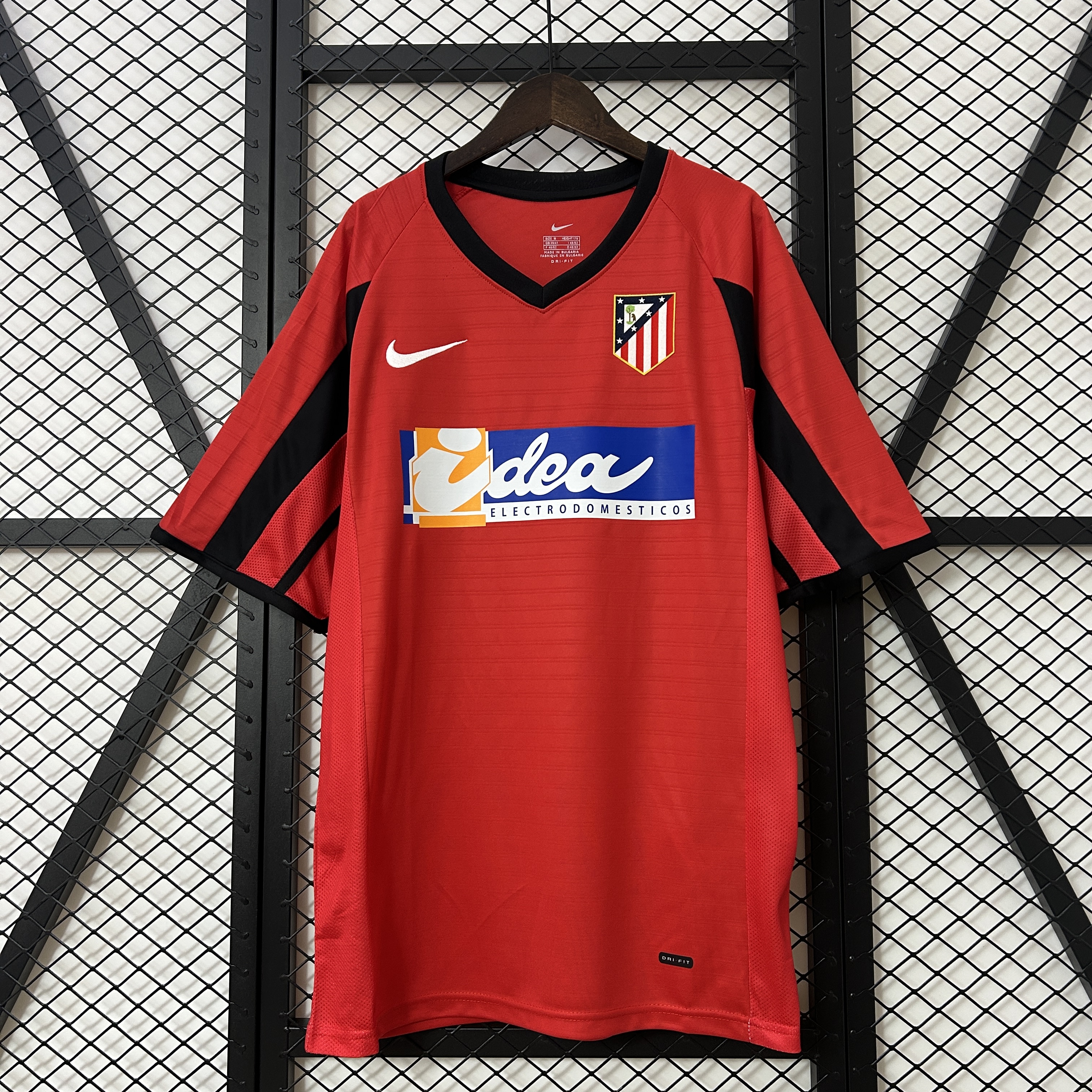 AlphaJersey-Retro Atletico Madrid 2001-02 Away Jersey