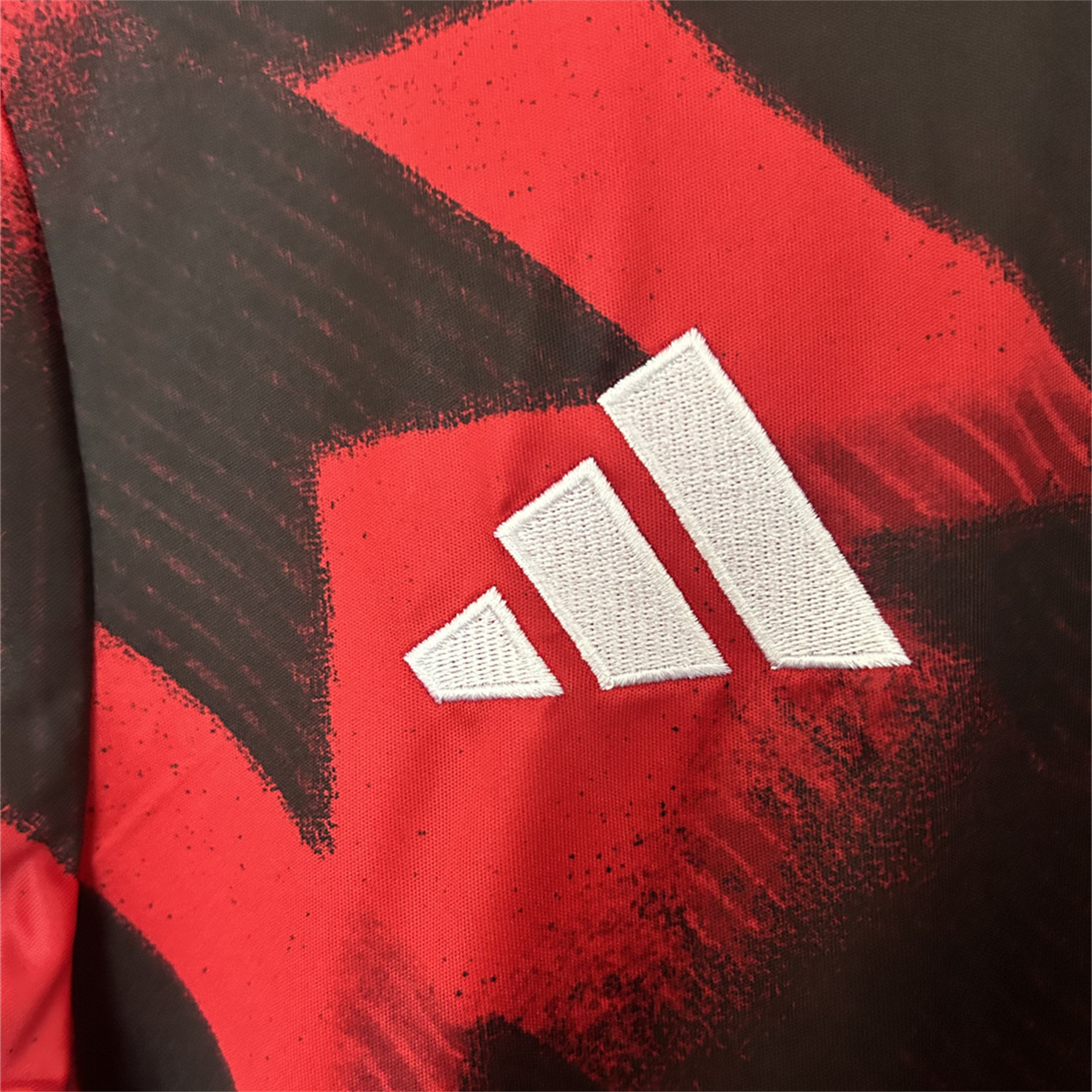 AlphaJersey-Manchester United 25-26 Red Pre-match Training Jersey - Fans Version