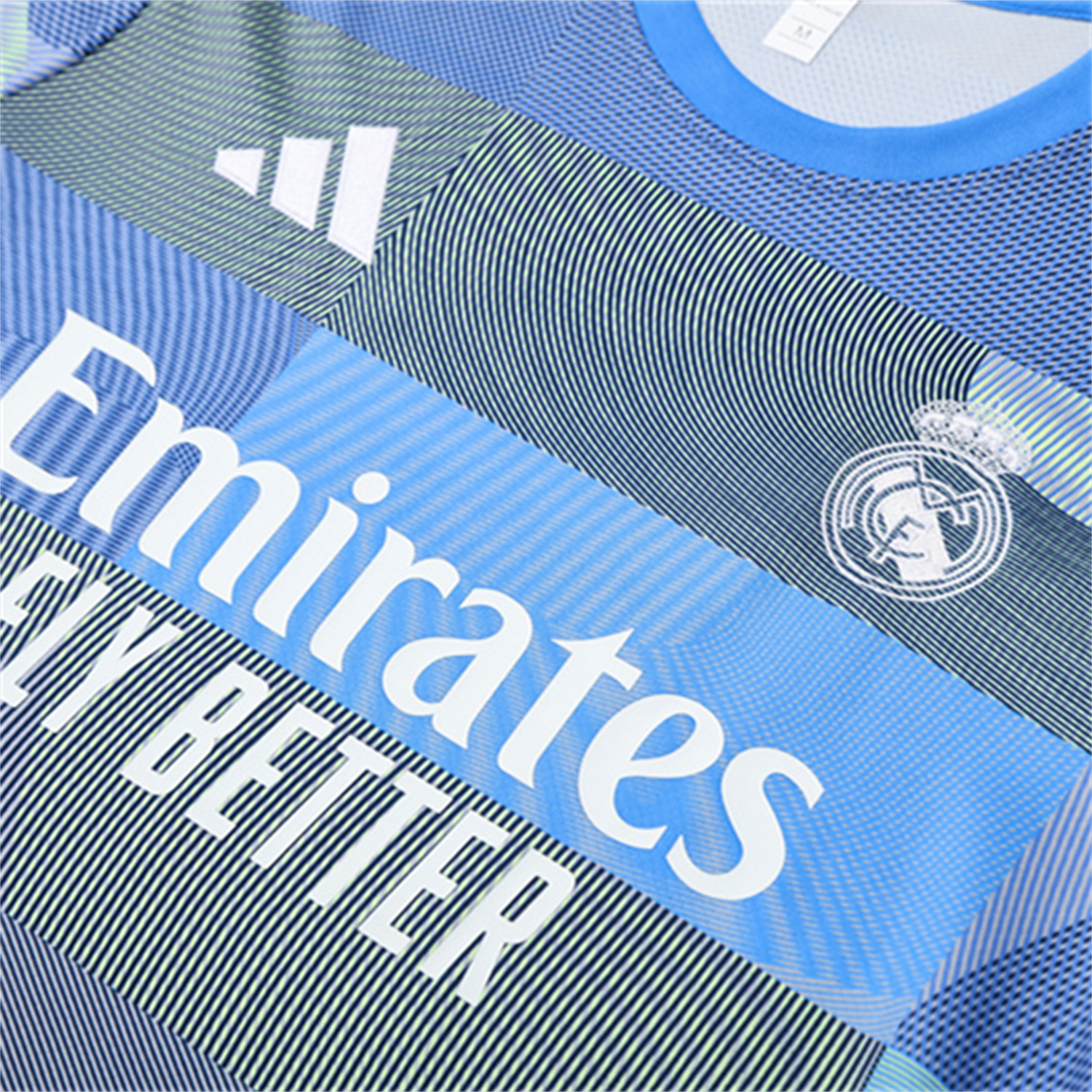 AlphaJersey-Real Madrid 25-26 Pre-Match Short-Sleeve Training Set - Blue-Gray Camouflage Top and Blue Shorts