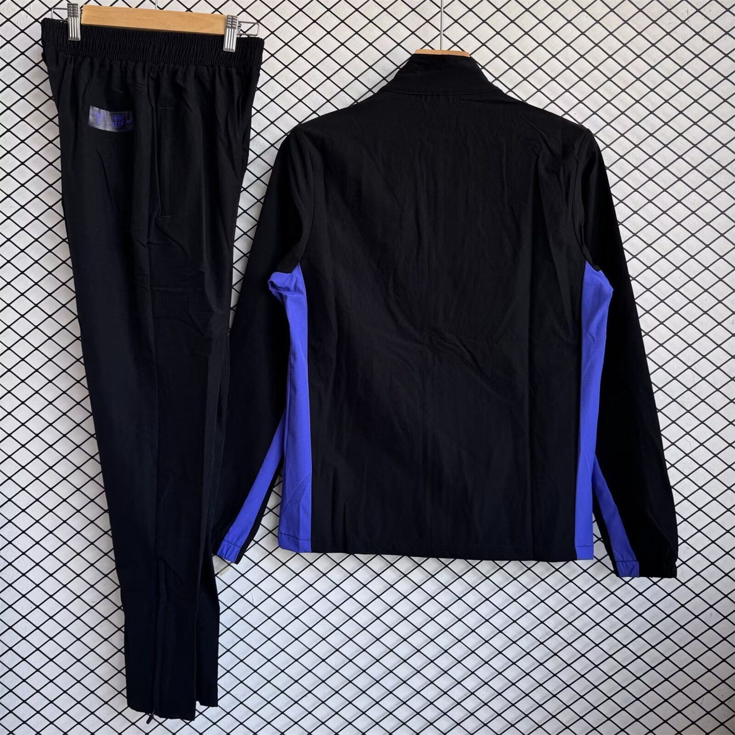 AlphaJersey-Barcelona 25-26 Windbreaker Training Set - Purple Black Top and Pants