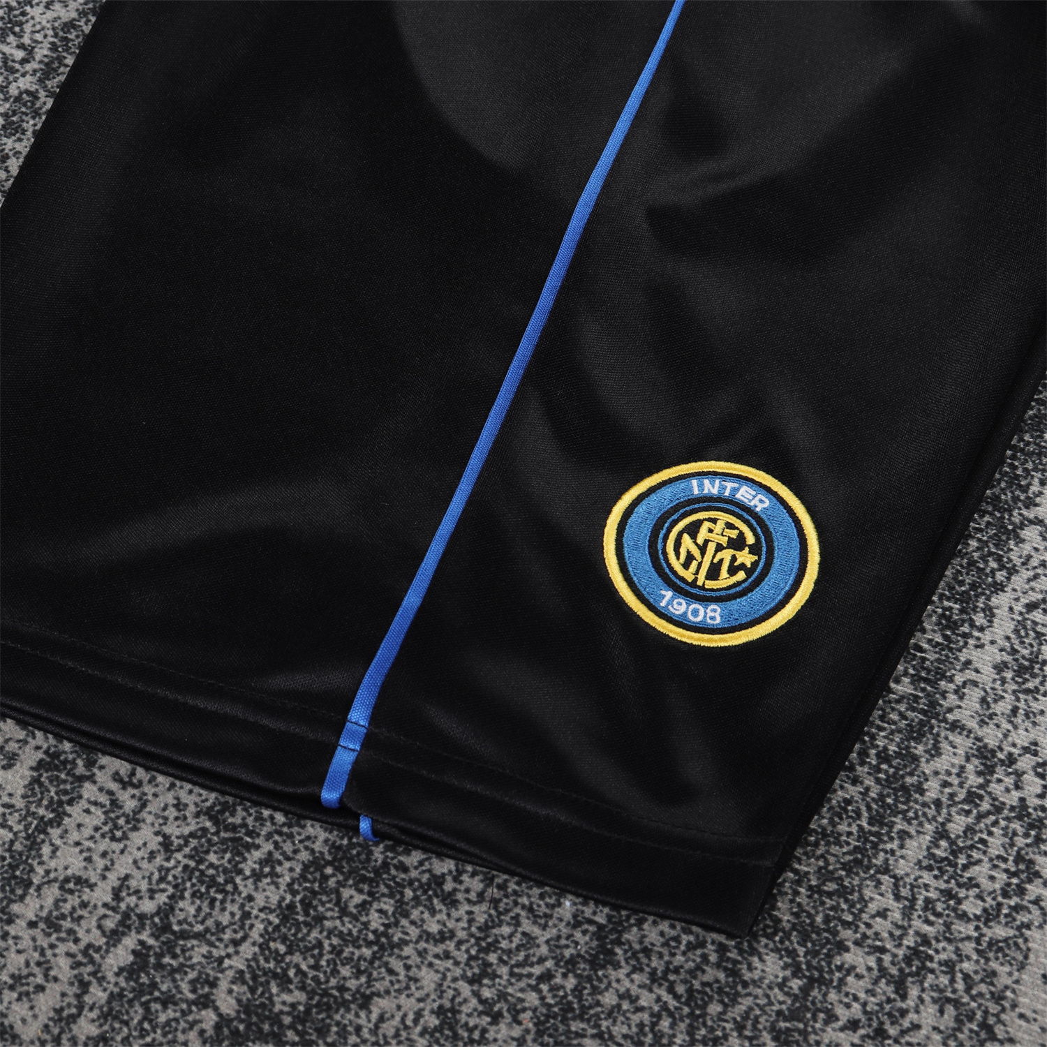 AlphaJersey-Retro Inter Milan 1999-00 Home Kids Kit