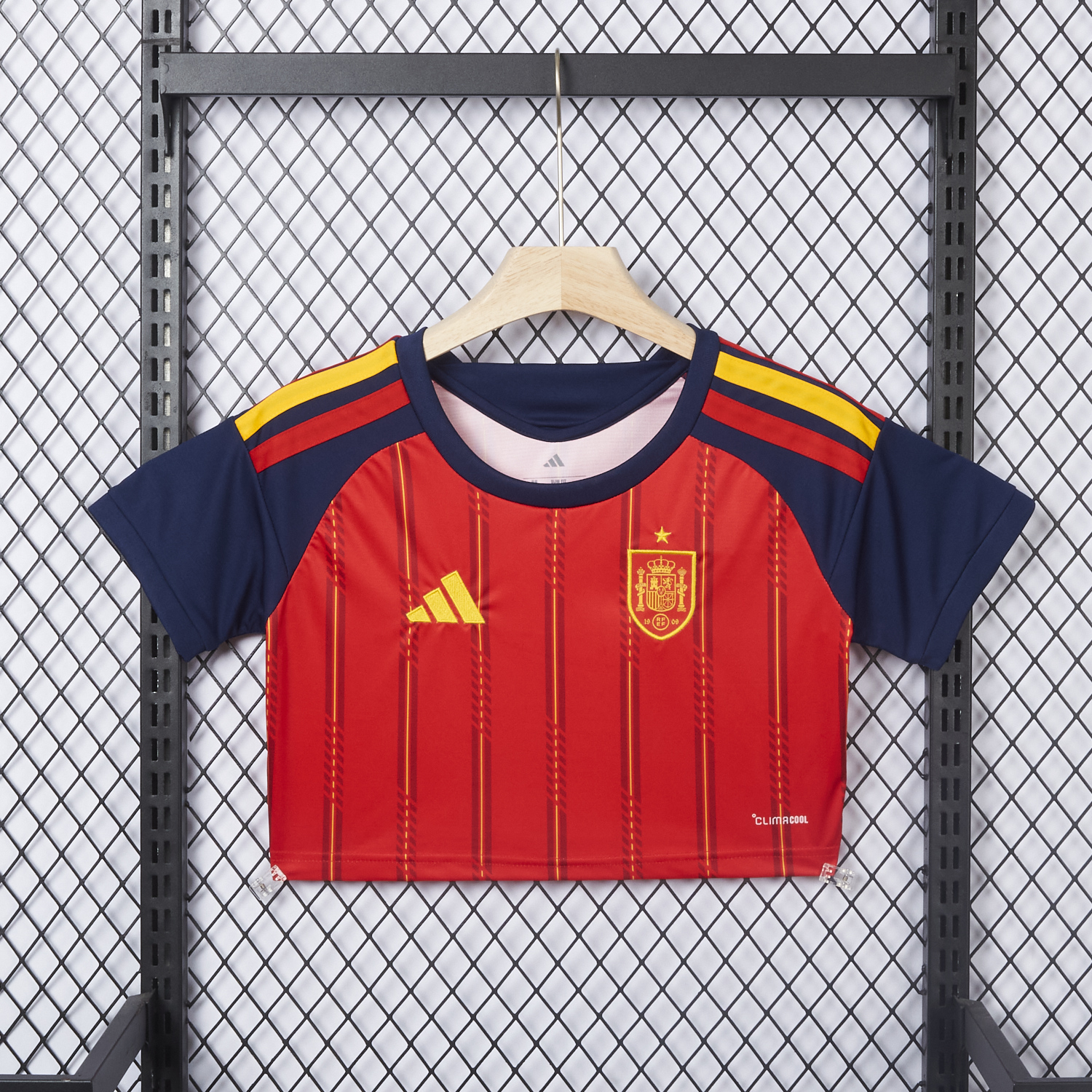 AlphaJersey-Women's Spain 2026 Home Cropped Jersey