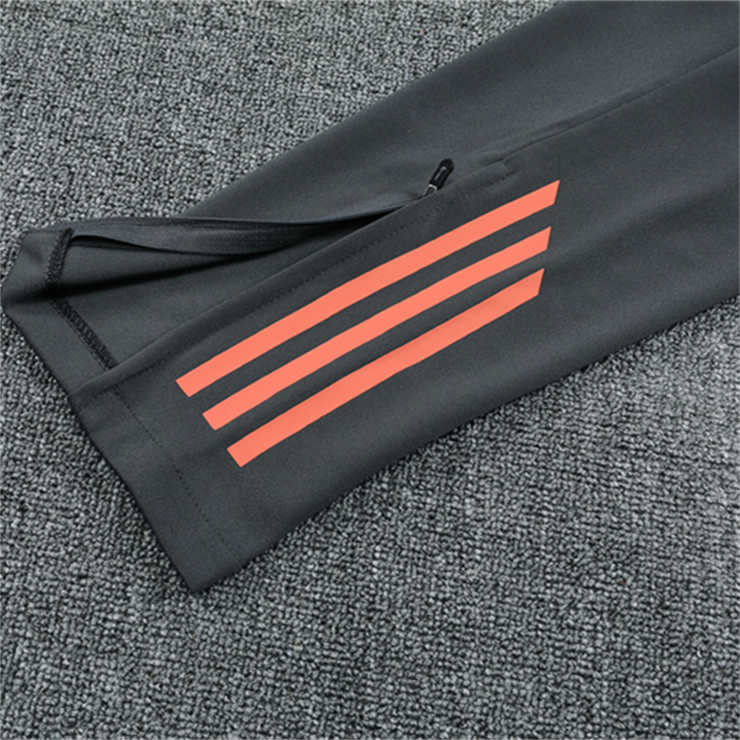 AlphaJersey-Bayern Munich 25-26 Kid Long Sleeves Training Set - Orange Top & Gray Pants