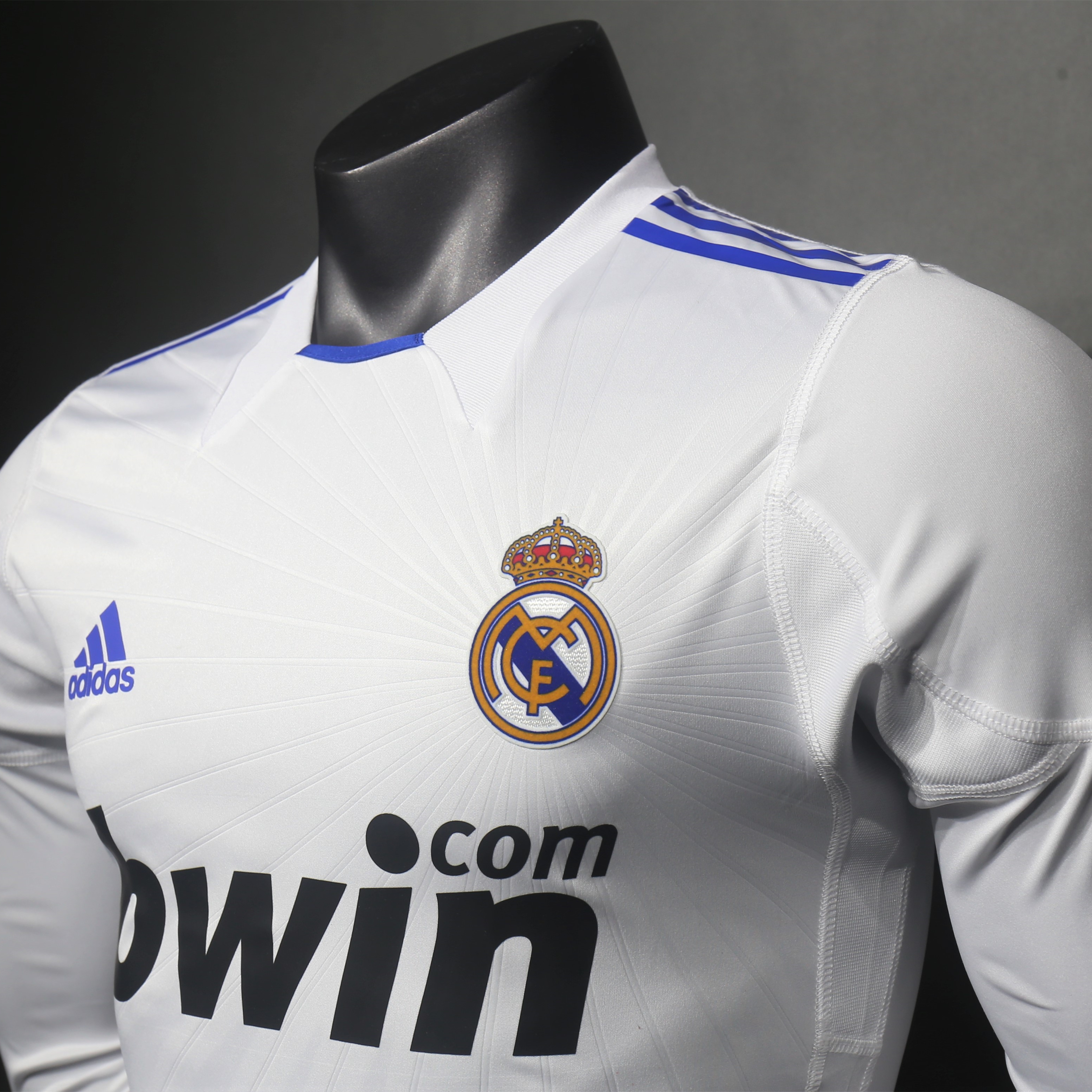 AlphaJersey-Retro Real Madrid 10-11 Home Long Sleeve Jersey - Player Version