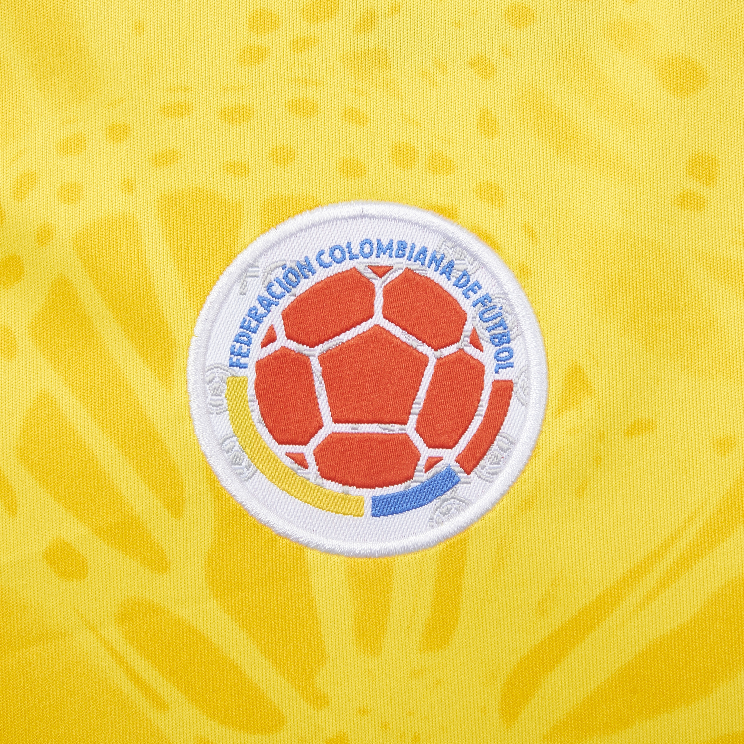 AlphaJersey-Women's Colombia 2026 Home Cropped Jersey