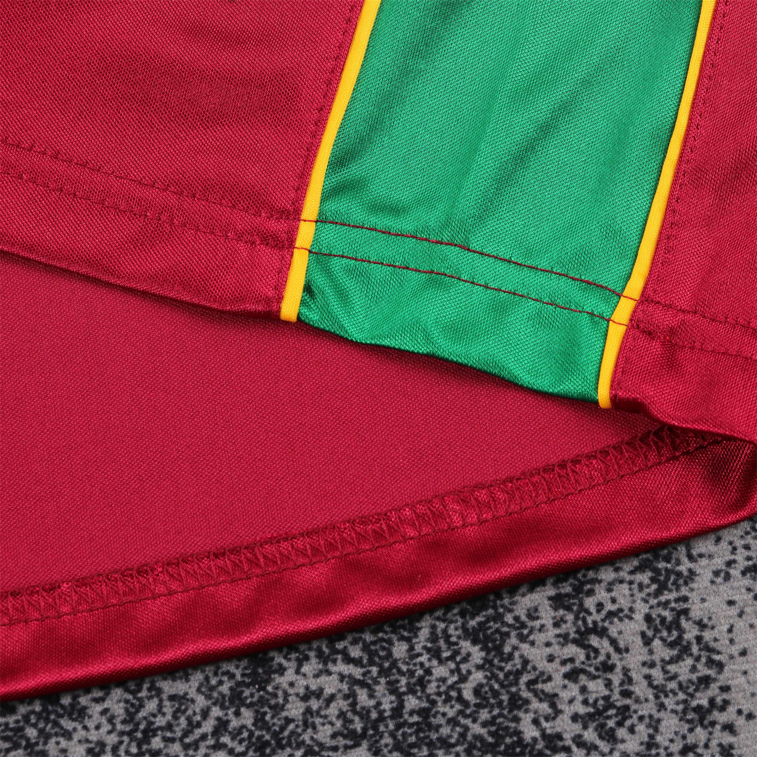 AlphaJersey-Retro Portugal 1998 Home Kids Kit