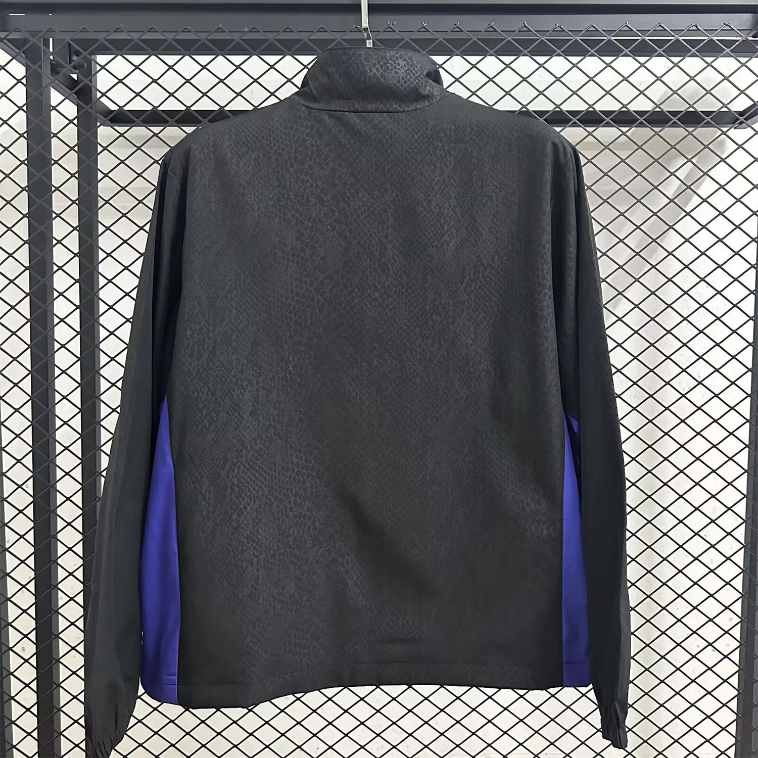 AlphaJersey-Barcelona 25-26 KB Co-Branded Windbreaker Jacket - Black