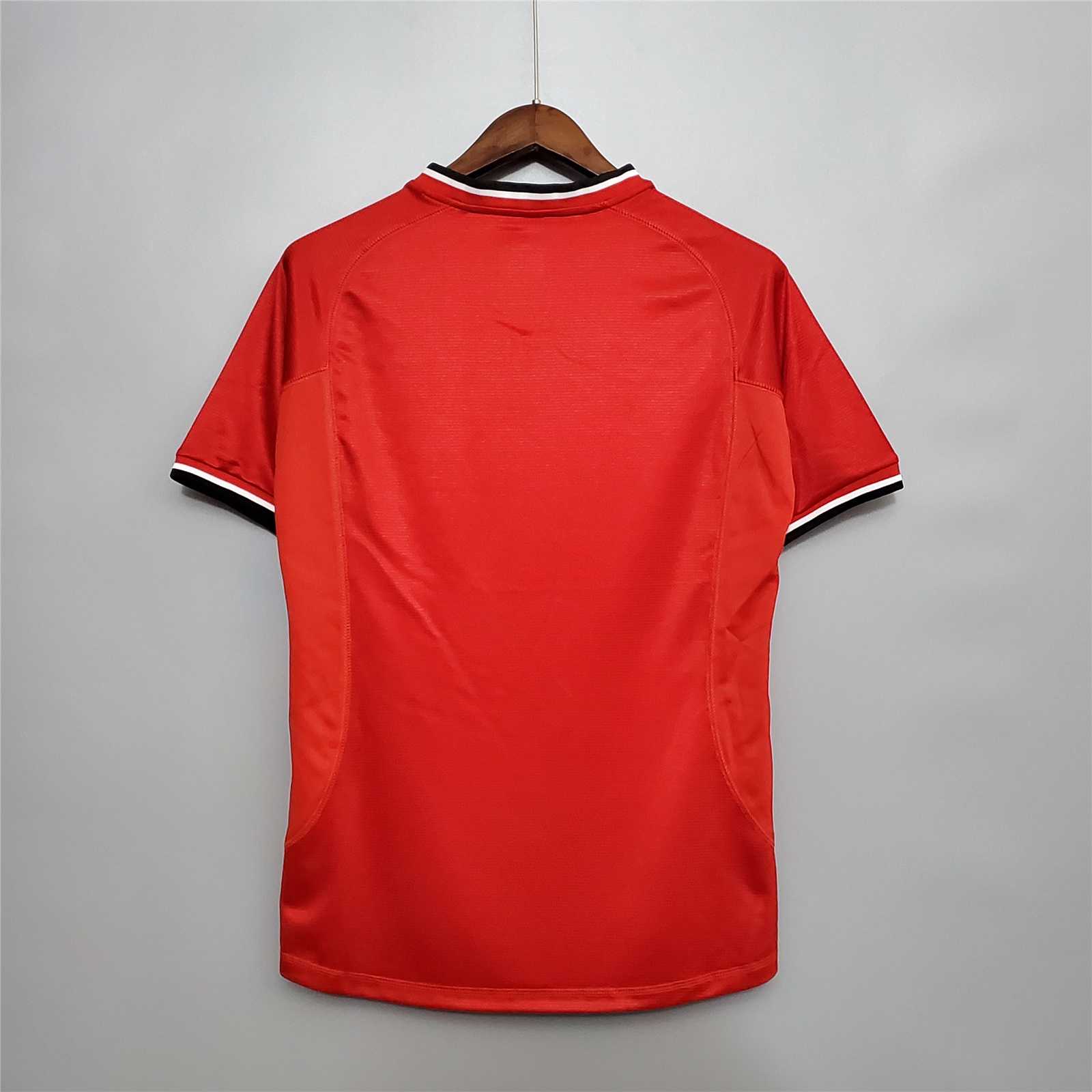AlphaJersey-Retro Manchester United 00-02 Home Jersey