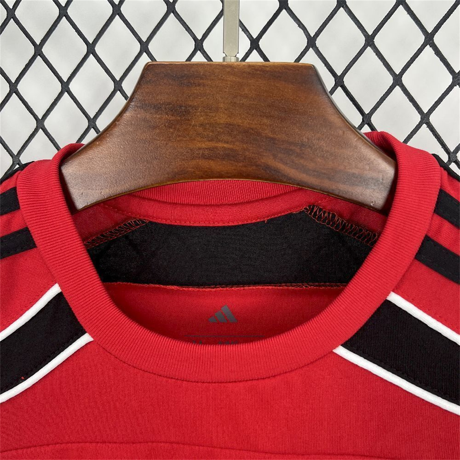 AlphaJersey-Flamengo 25-26 Red Travel Special Jersey - Fans Version