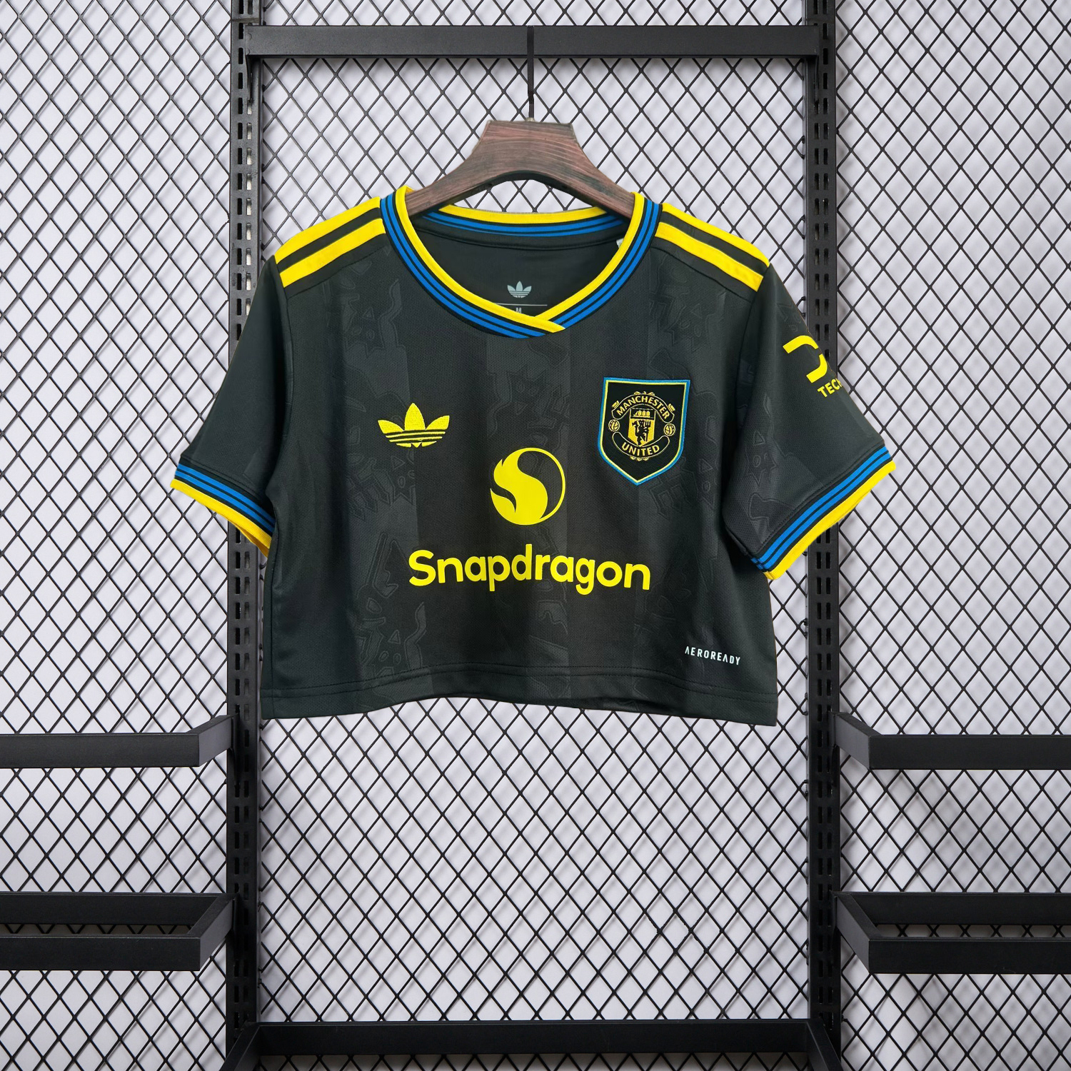 AlphaJersey-Women's Manchester United 25-26 Third Cropped Jersey