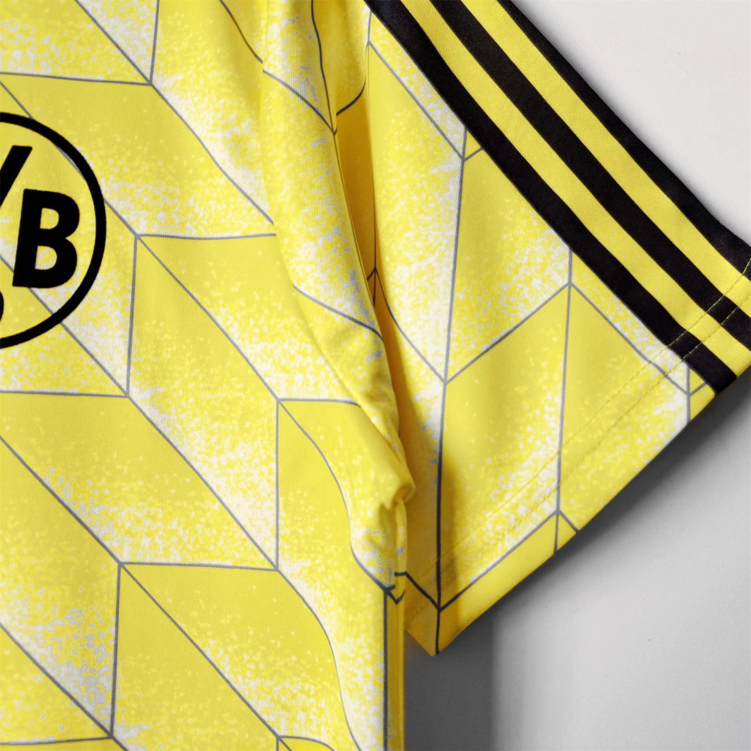 AlphaJersey-Retro Dortmund 1988-89 Home Jersey