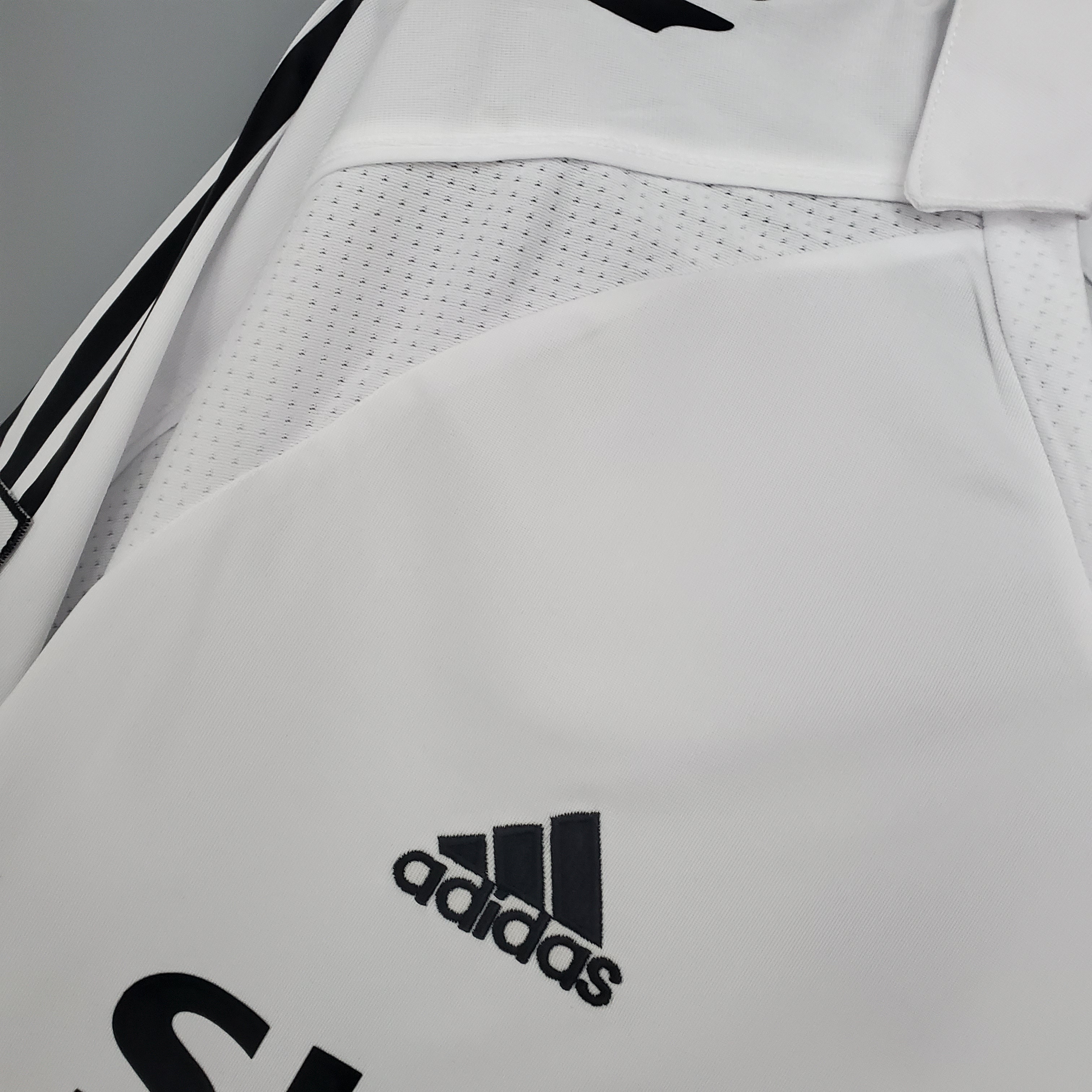 AlphaJersey-Retro Real Madrid 05-06 Home Stadium Long Sleeve Jersey