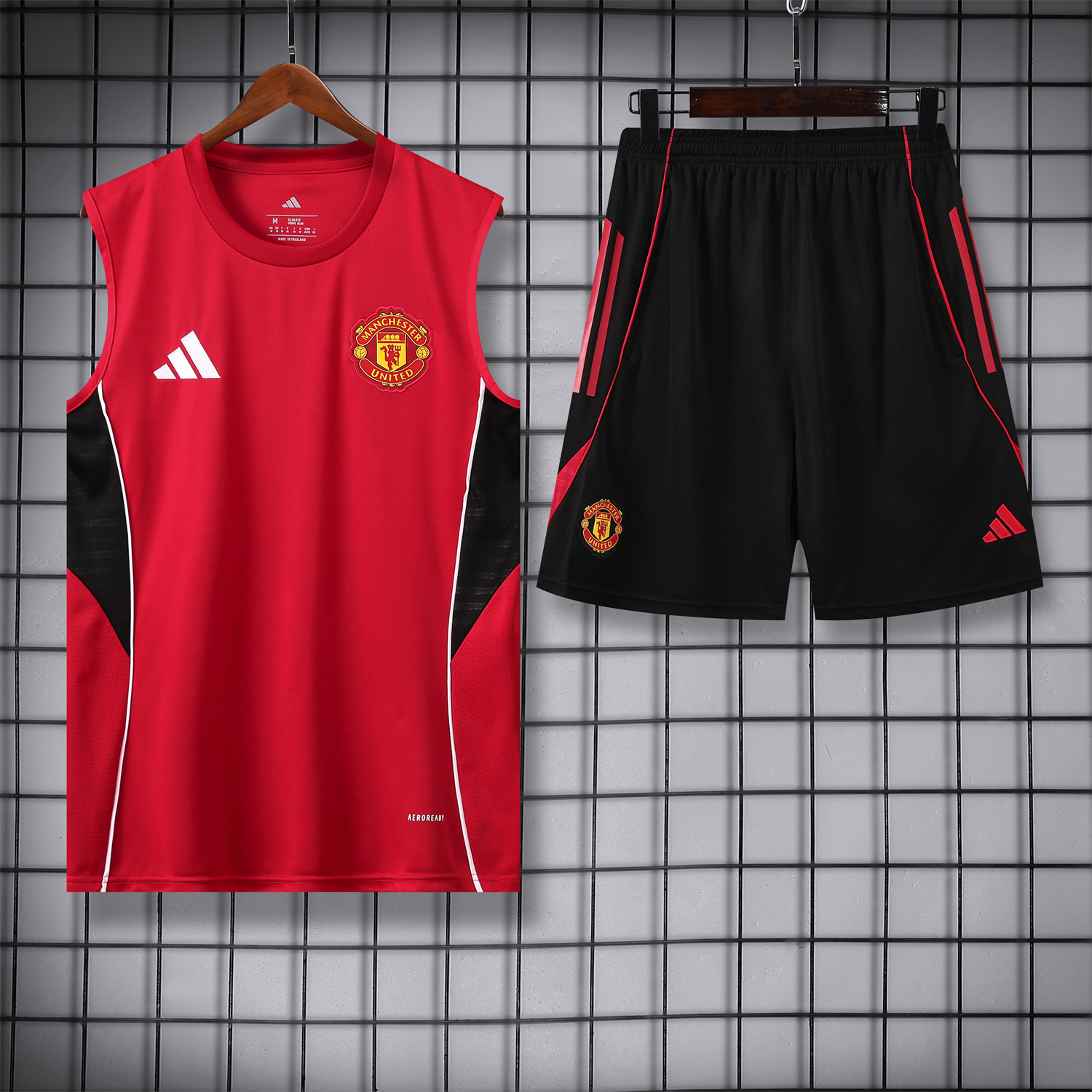 AlphaJersey-Manchester United 25-26 Vest Training Set - Pure Red Vest & Black Shorts