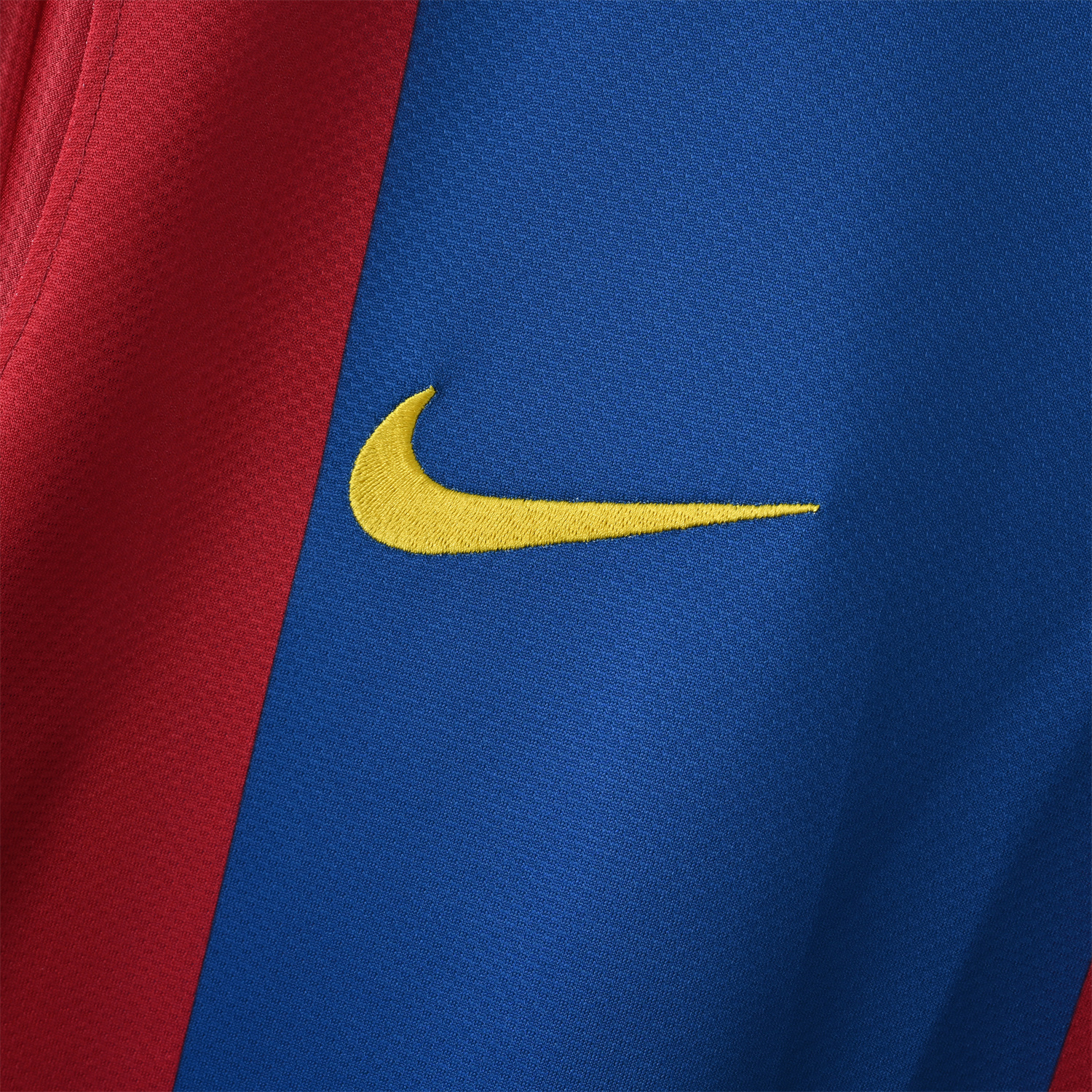 AlphaJersey-Retro Barcelona 06-07 Home Unsponsored Jersey