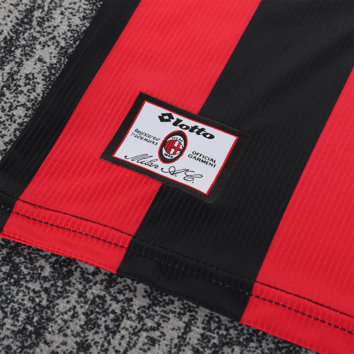AlphaJersey-Retro AC Milan 1997-98 Home Kids Kit