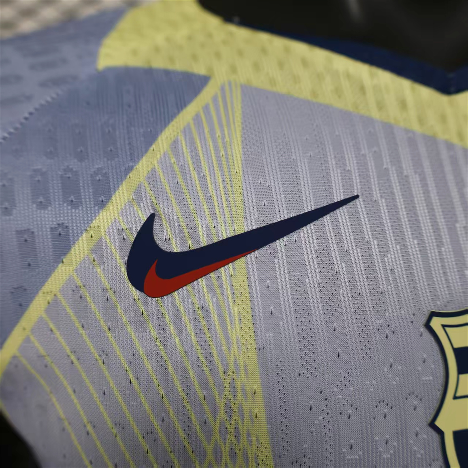 AlphaJersey-Barcelona 25-26 T90 Blue and White Gradient and Yellow Lines Special Jersey - Player Version