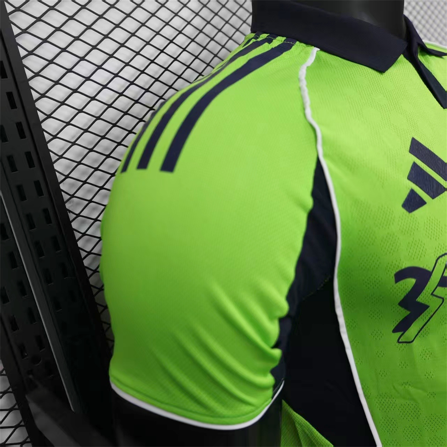 AlphaJersey-Fulham 25-26 Away Green Jersey - Player Version