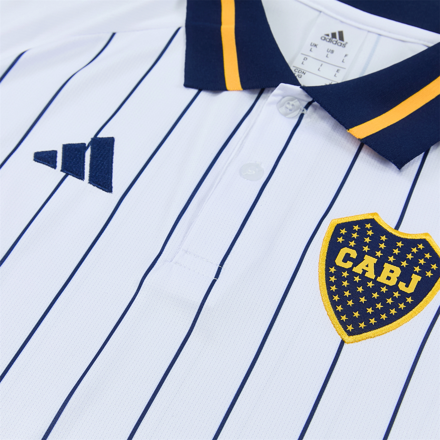 AlphaJersey-Boca Juniors 25-26 POLO Short-Sleeve Training Set - White Top and Dark Blue Pants
