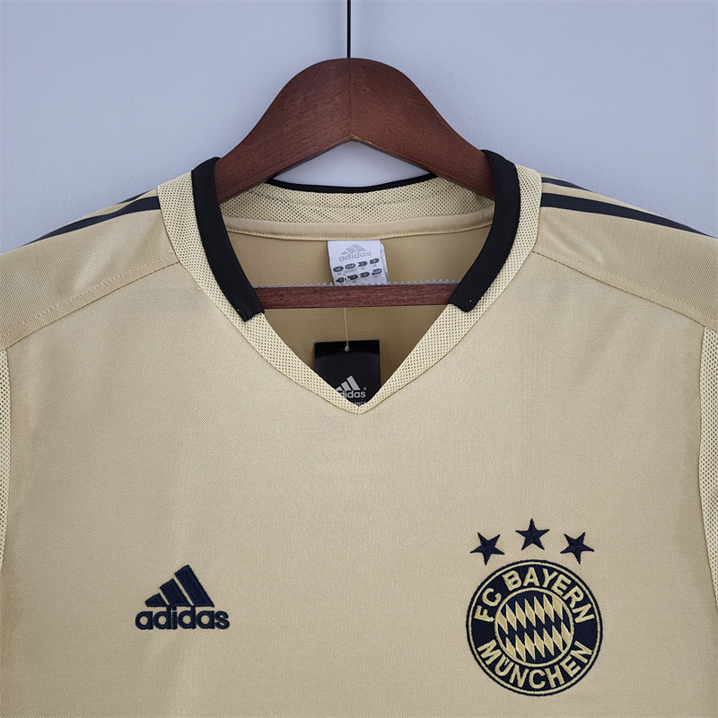 AlphaJersey-Retro Bayern Munich 2004-05 Away Jersey
