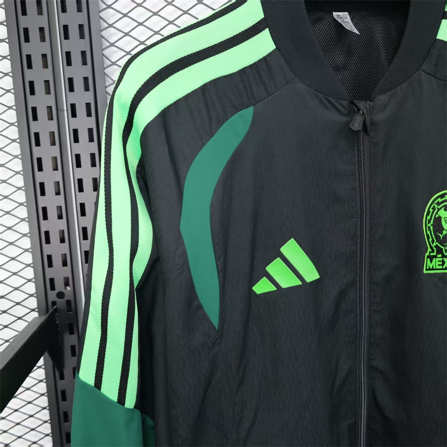 AlphaJersey-Mexico 25-26 Green And Black Windbreaker Jacket