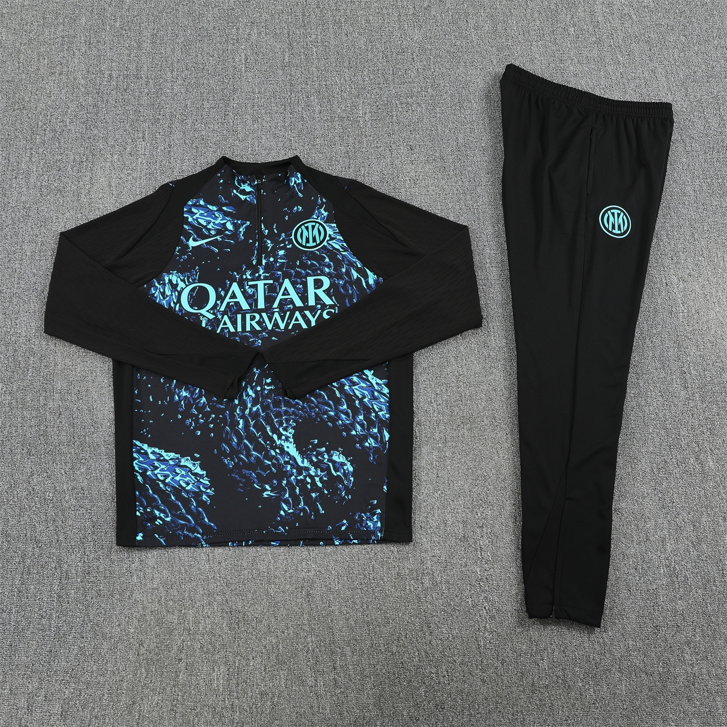AlphaJersey-Inter Milan 25-26 Long Sleeve Training Set - Blue Dragon Scales Top & Black Pants