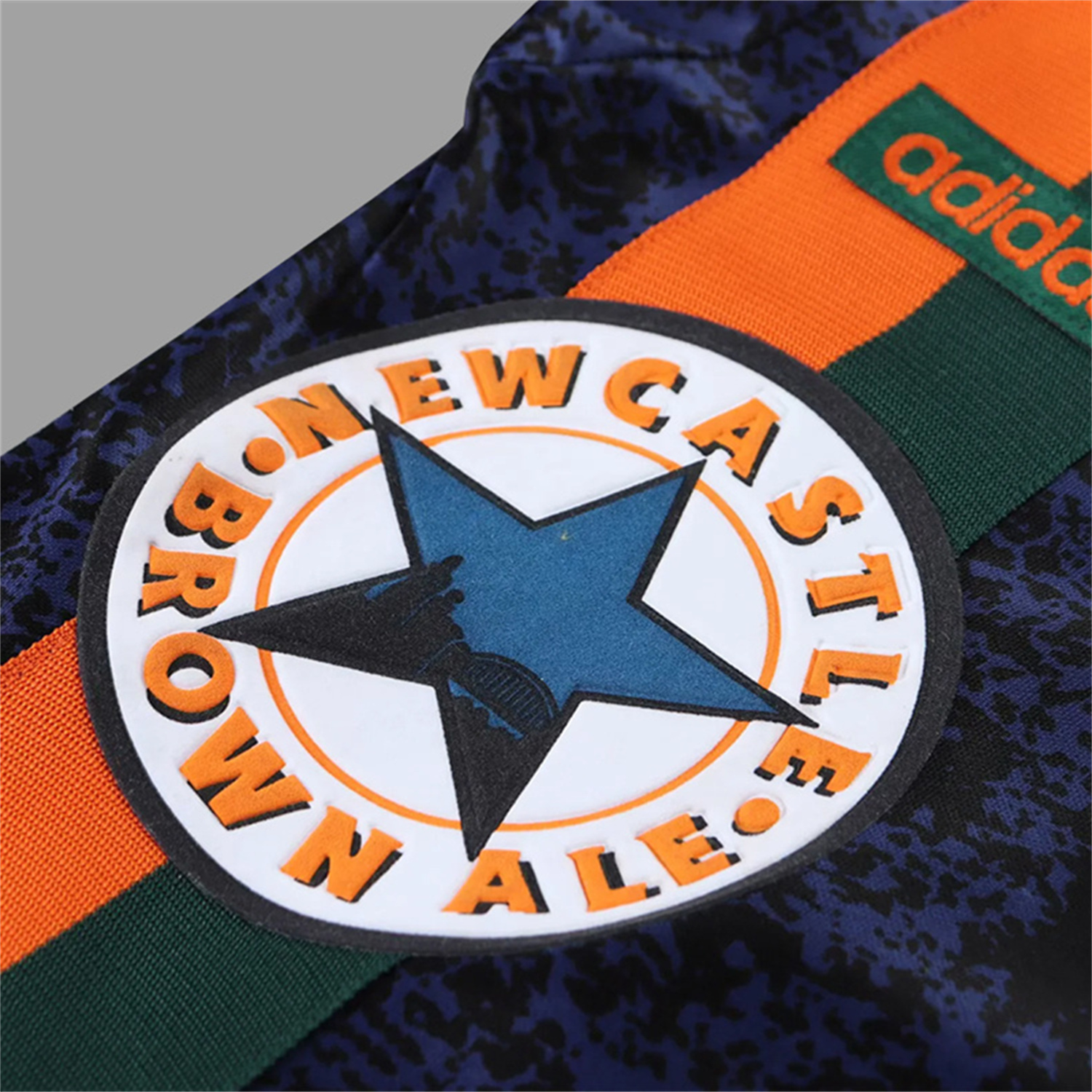 AlphaJersey-Retro Newcastle United 1997-98 Away Kids Kit