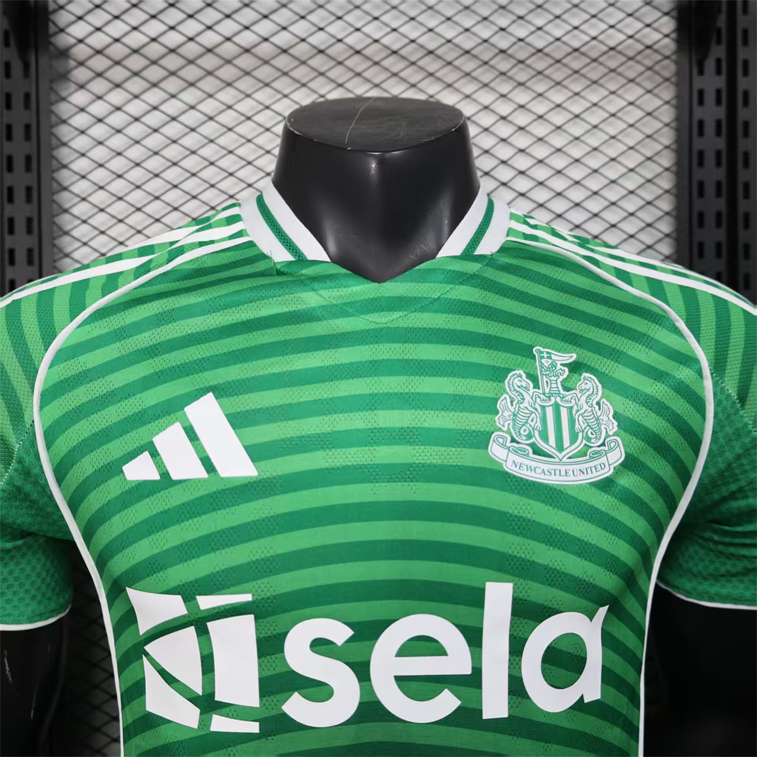 AlphaJersey-Newcastle United 25-26 Away Jersey - Player Version