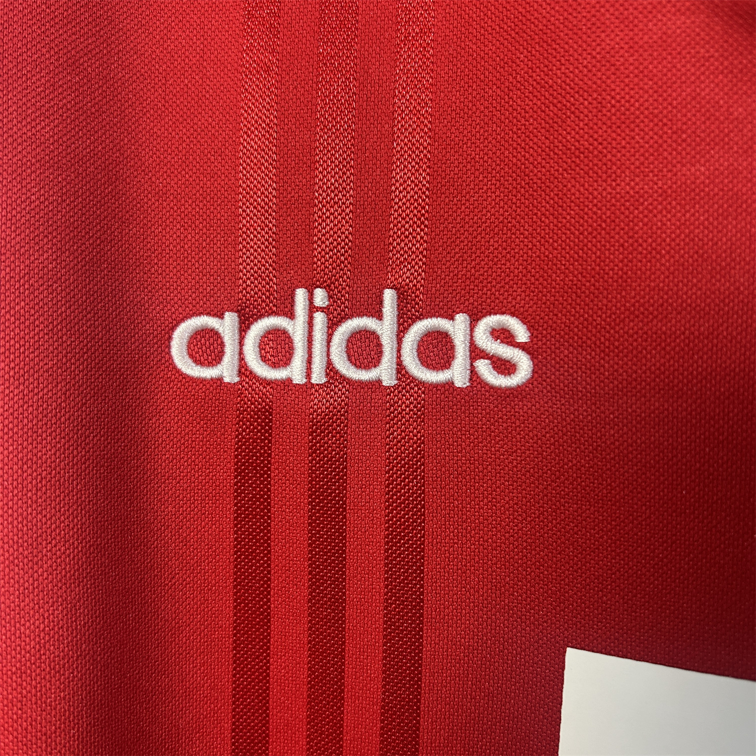 AlphaJersey-Retro Benfica 1997-98 Home Jersey