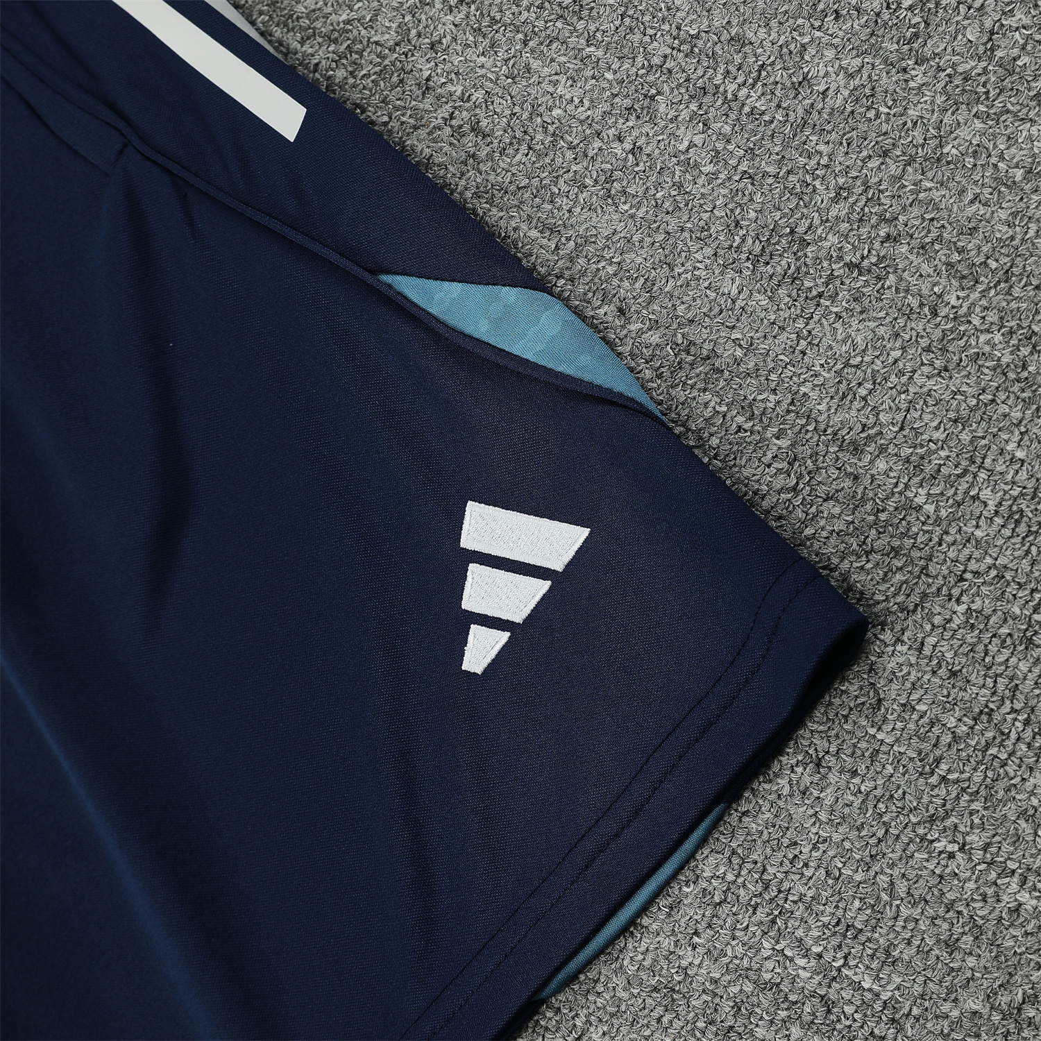 AlphaJersey-Arsenal 25-26 Short-Sleeve Training Set - Deep Blue Top & Shorts