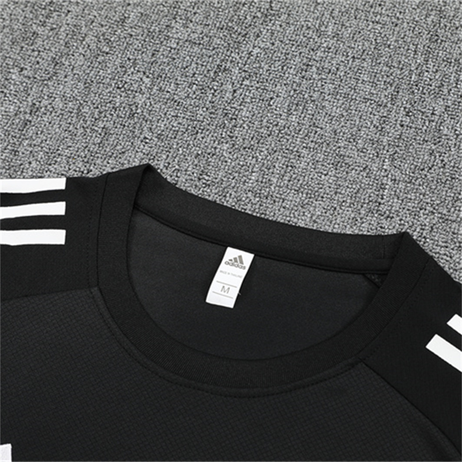 AlphaJersey-Argentina 25-26 Pre-Match Short-Sleeve Training Set - Black Top & Shorts