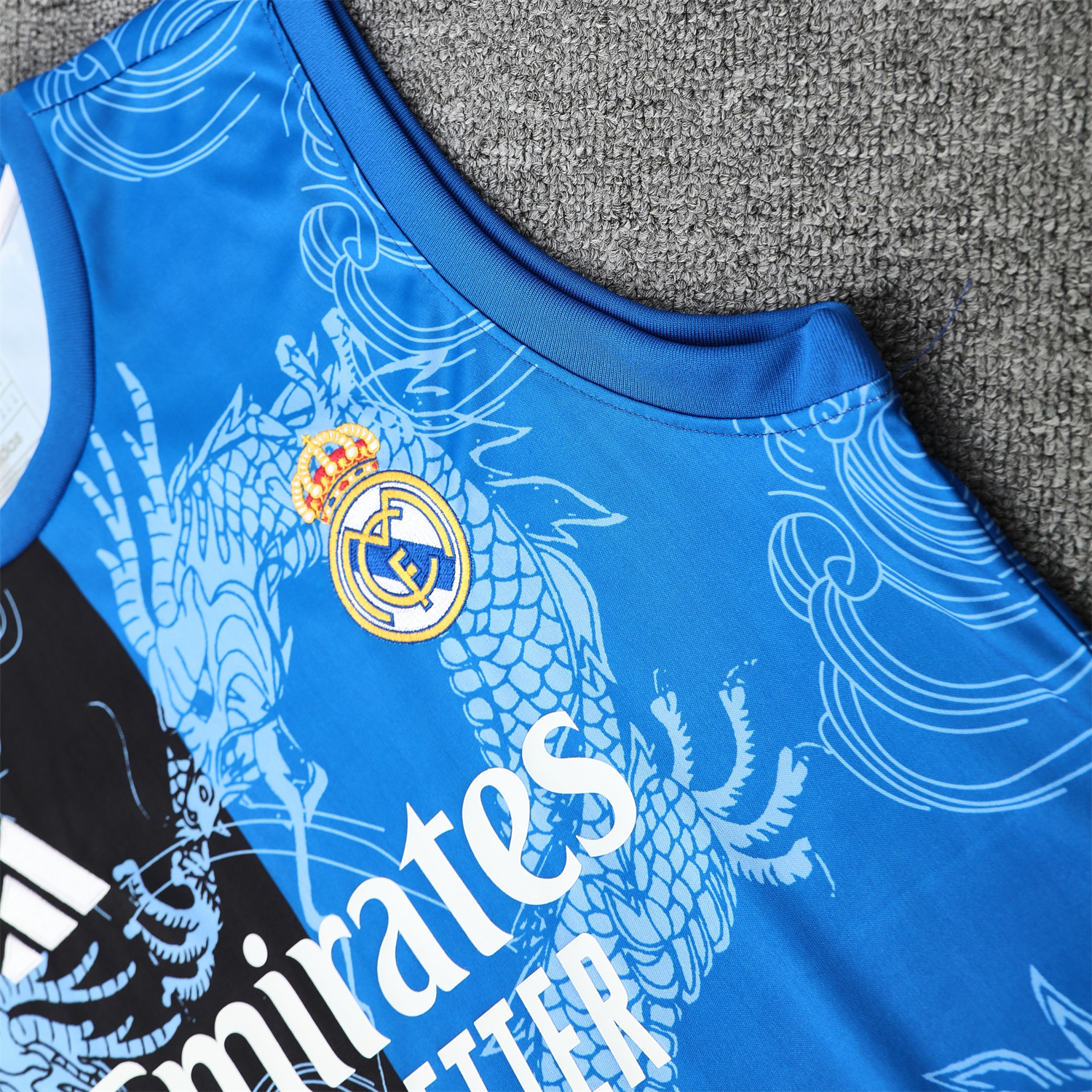 AlphaJersey-Real Madrid 25-26 Vest Training Set - Blue Black Dragon Vest & Black-White Shorts