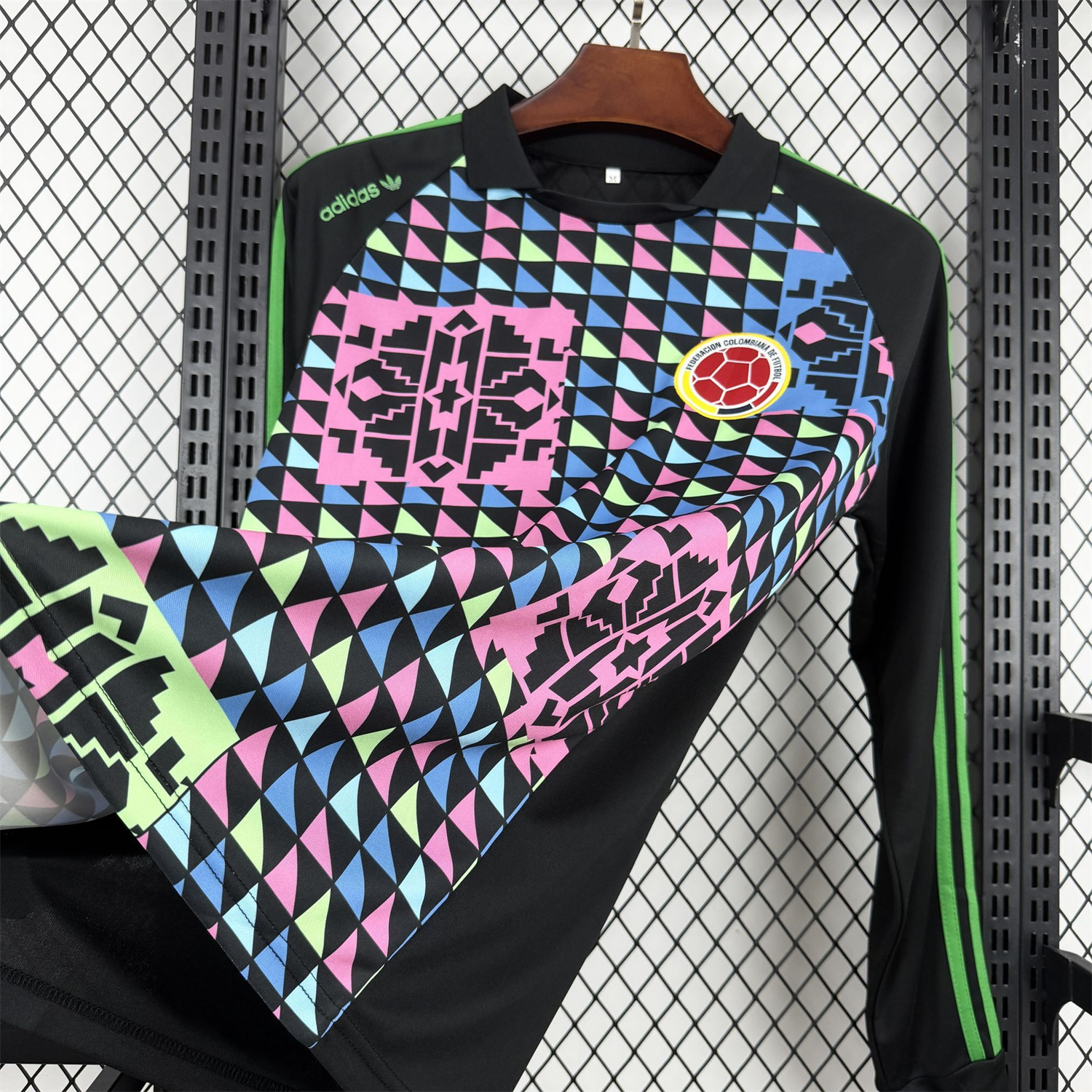 AlphaJersey-Retro Colombia 1990 Goalkeeper Long Sleeves Jersey - Fans Version