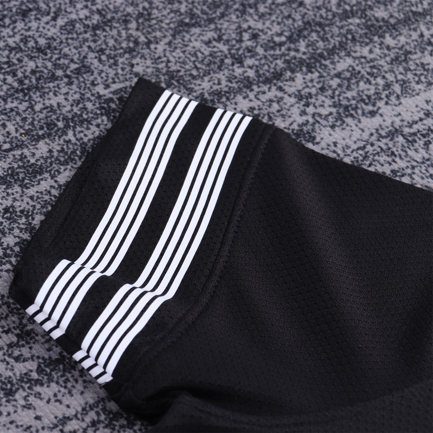 AlphaJersey-Retro Juventus 2012-13 Away Kids Kit