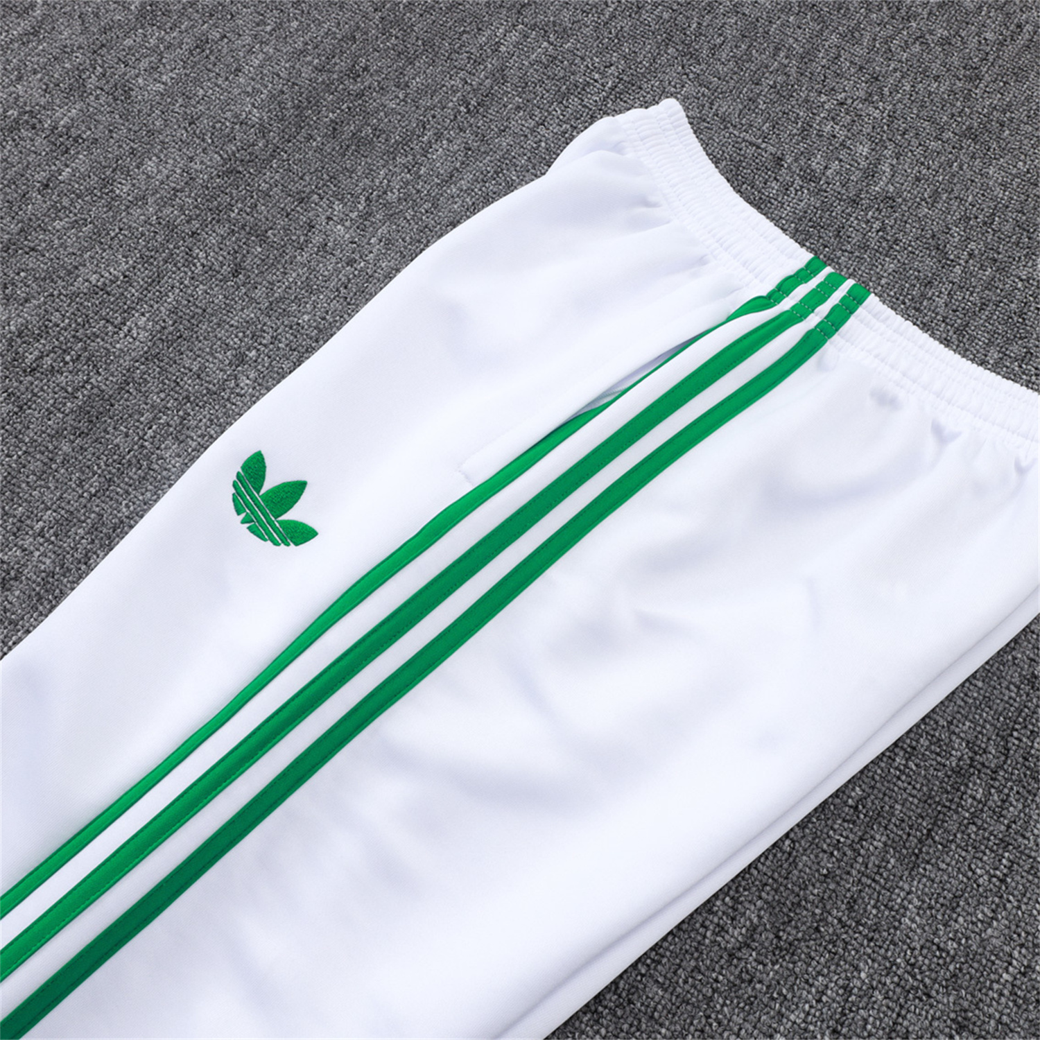 AlphaJersey-Senegal 2026 Jacket Training Tracksuit - White With Green Jackets & Pants