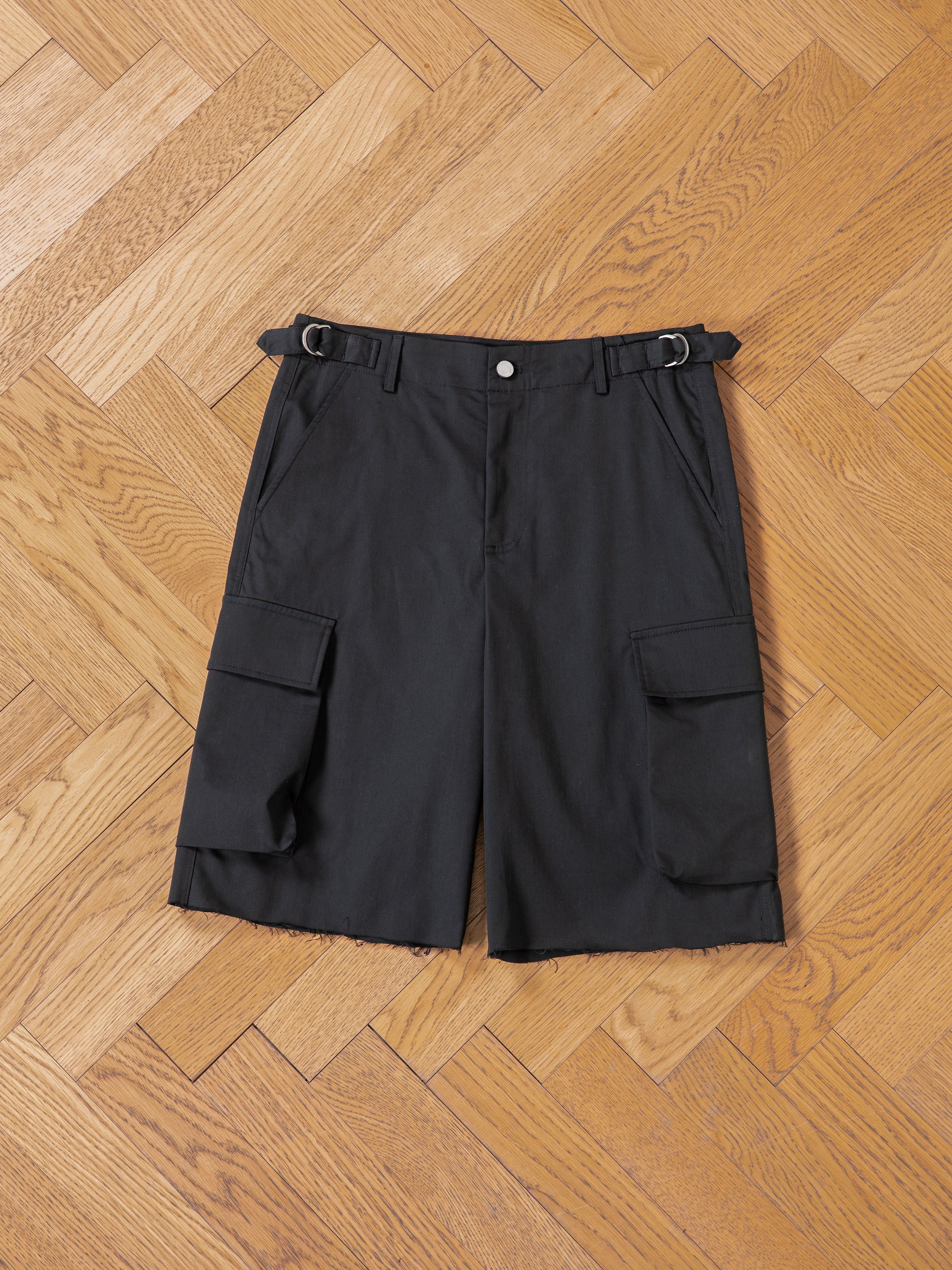 Elbas Cargo Shorts | Modern Menswear by yycbvcnbmmnbm